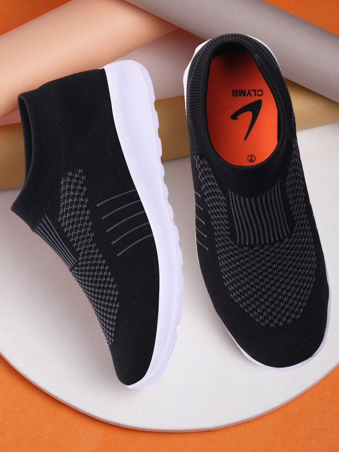 

CLYMB Men Black Mesh Running Non-Marking Shoes