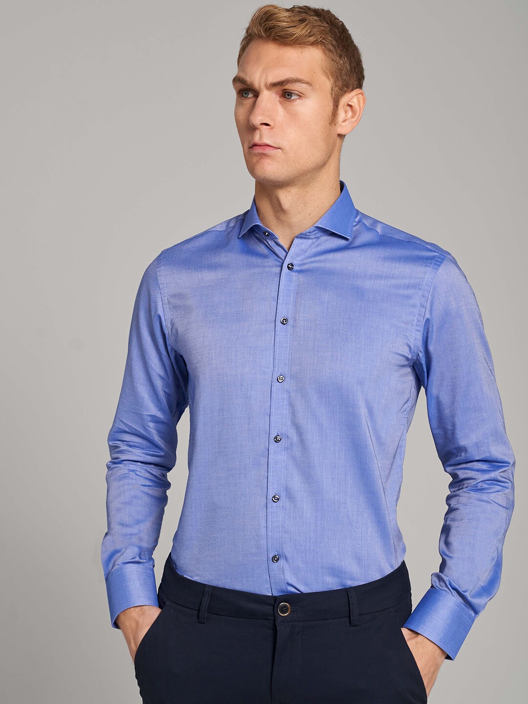 

Bruun & Stengade Men Blue Modern Regular Fit Cotton Casual Shirt