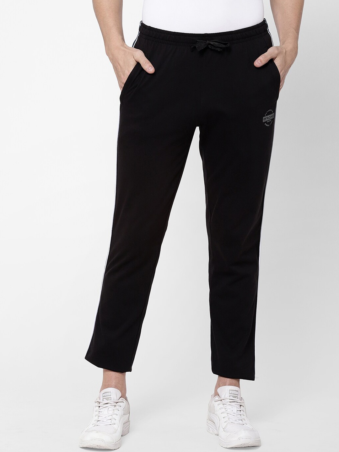 

Sweet Dreams Men Black Solid Track Pant