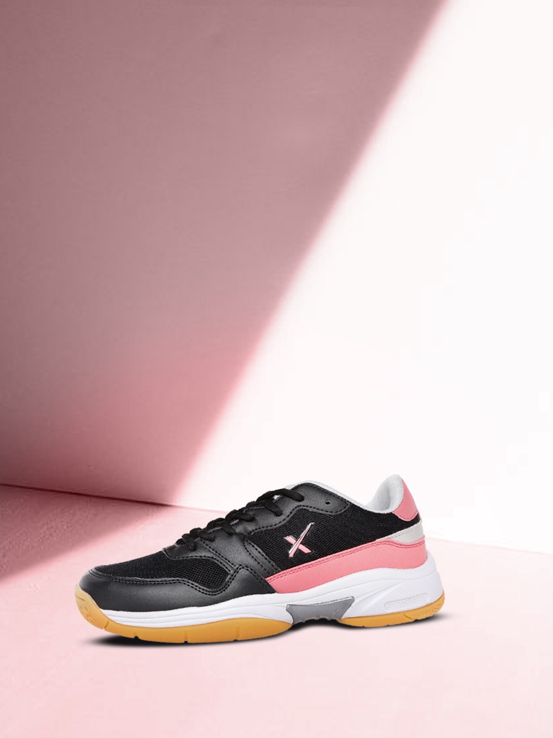 

HRX by Hrithik Roshan Women Black Racquet Sports Non Marking Court Shoes
