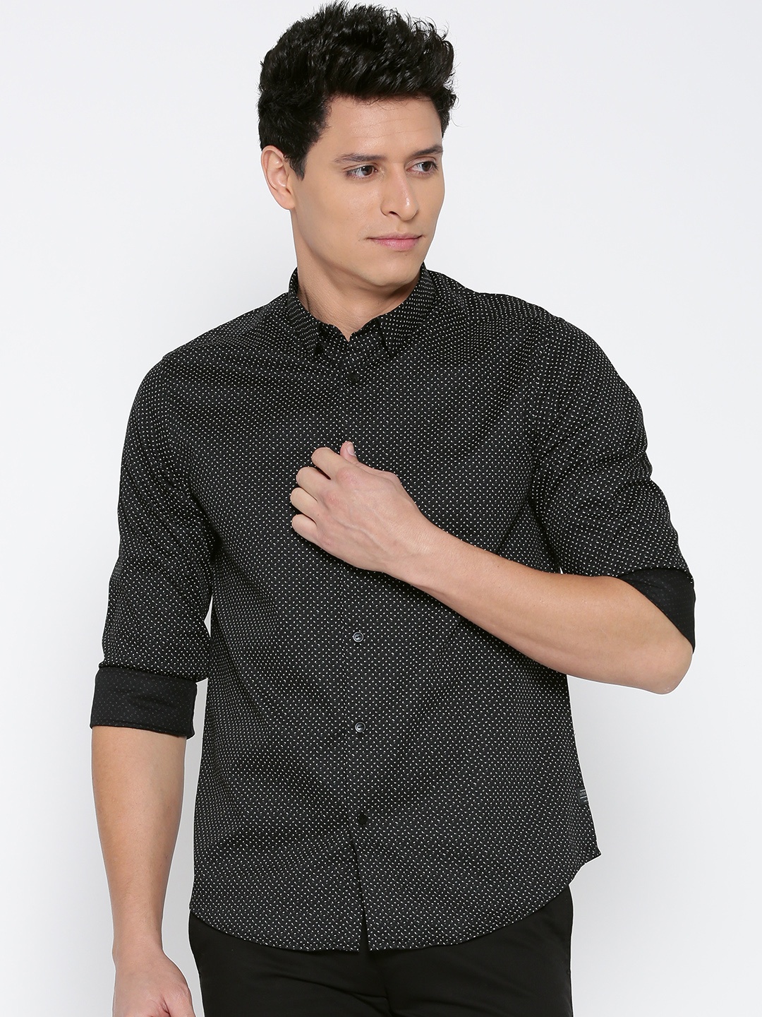 

Blackberrys Men Black Slim Fit Printed Casual Shirt