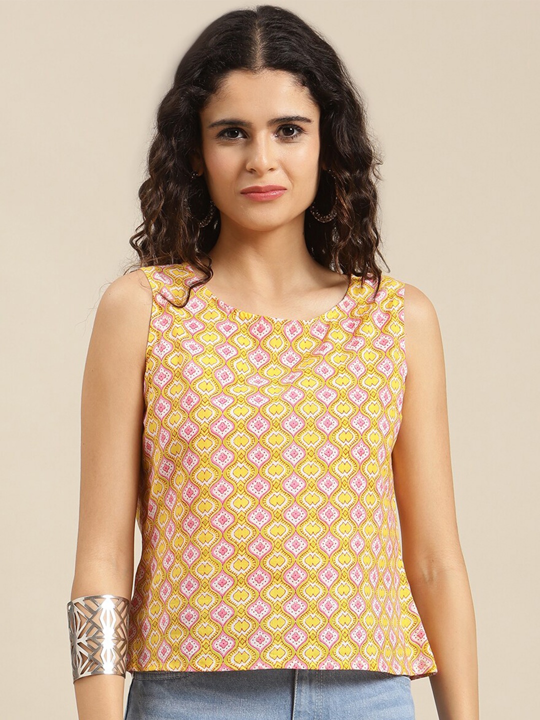 

KSUT Women Yellow & White Ethnic Motifs Printed Cotton Top