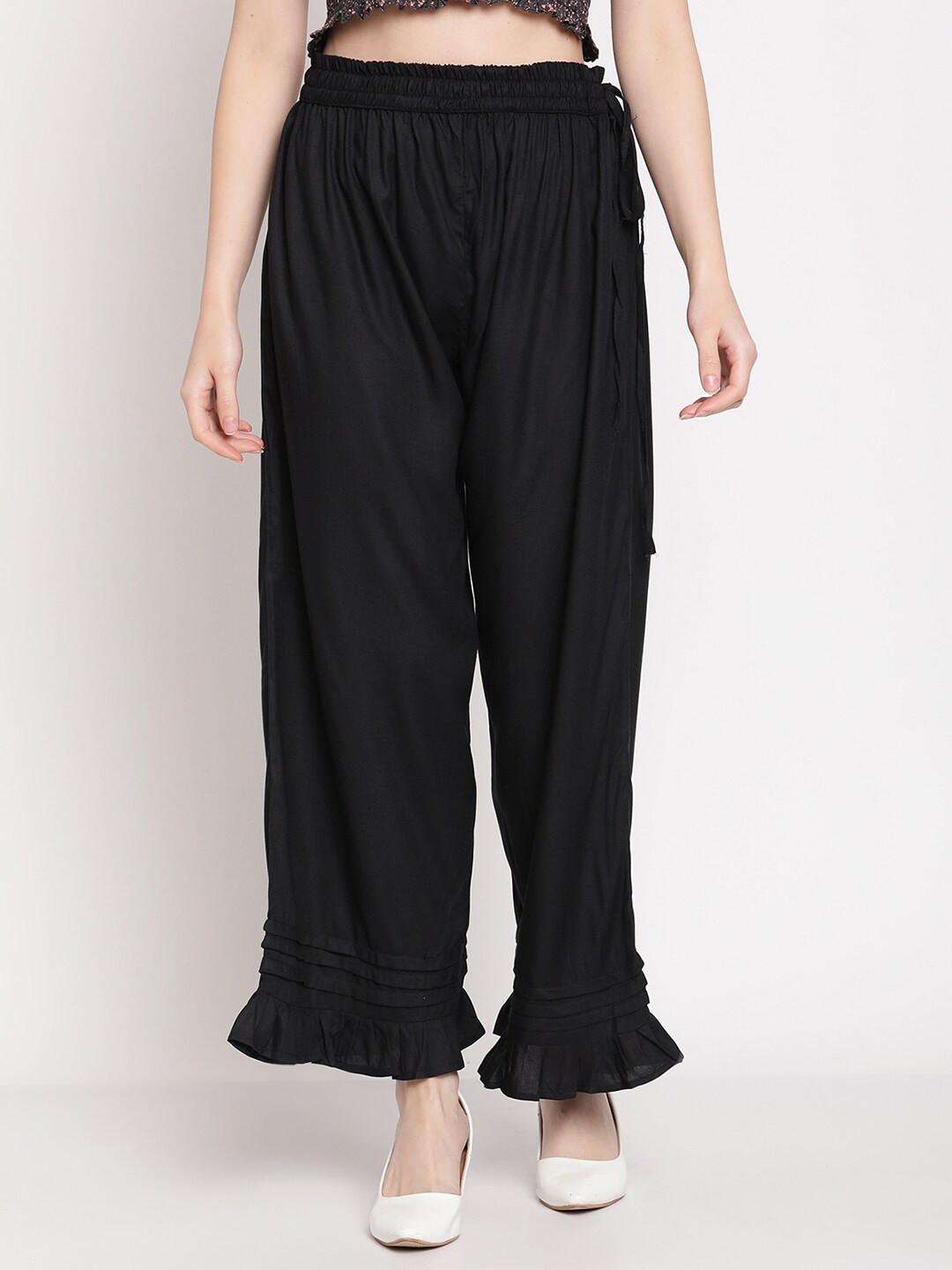 

TAG 7 Women Black Solid Hem Design Flared Palazzos