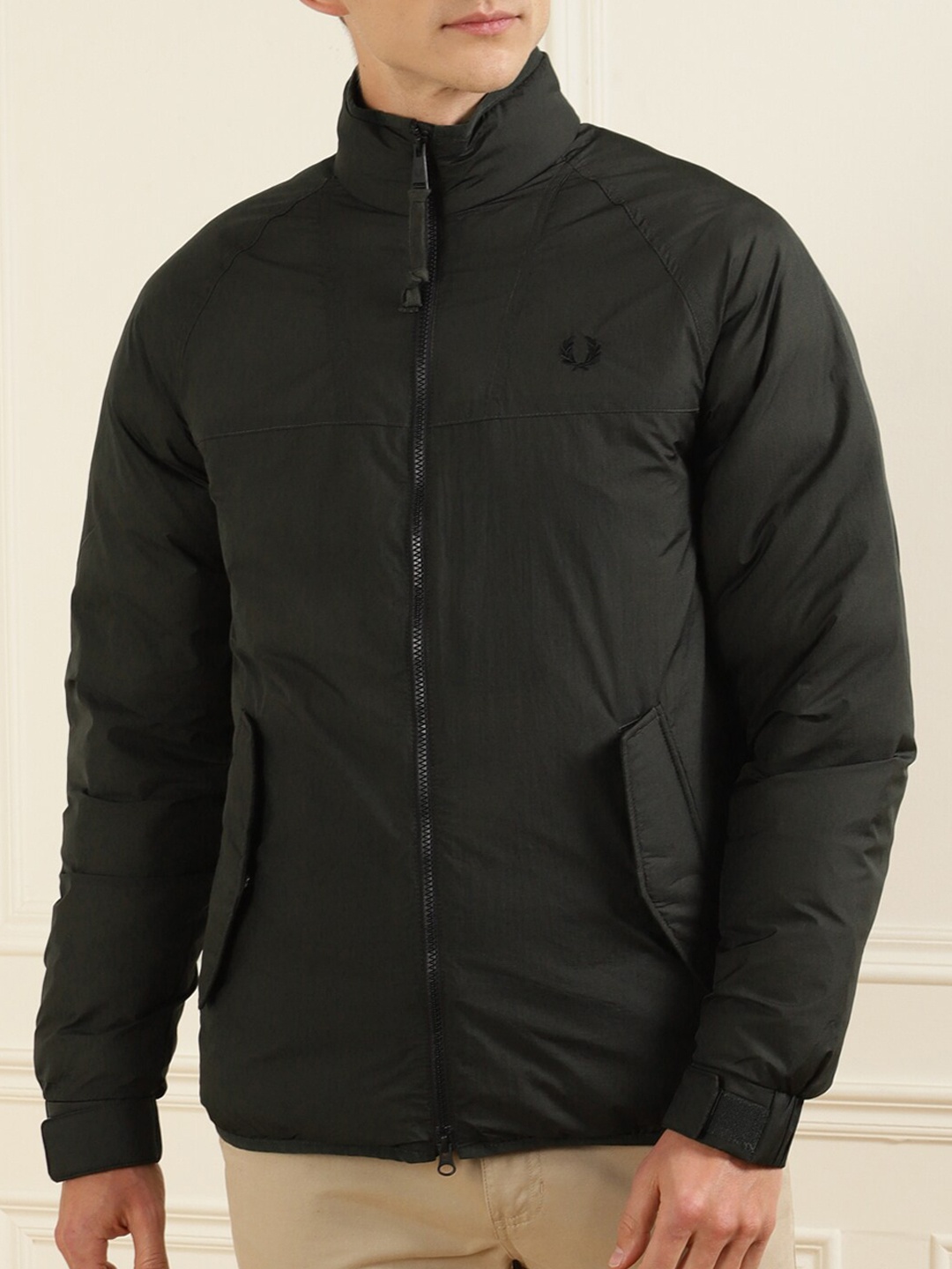

Fred Perry Men Olive Green Lightweight Tailored Jacket