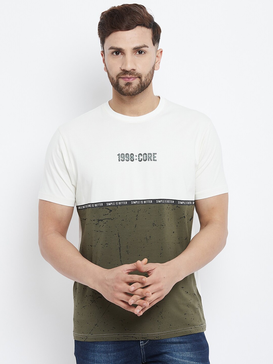 

98 Degree North Men Off White & Olive Green Colour Blocked Printed Cotton T-shirt