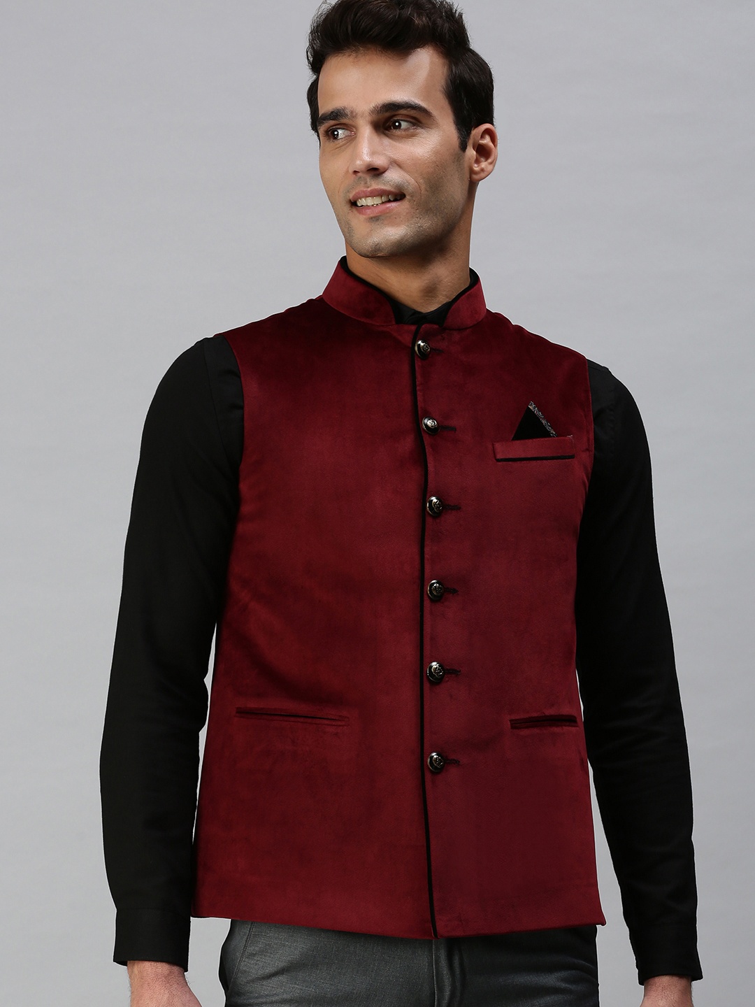 

SHOWOFF Men Maroon Solid Woven Nehru Jackets