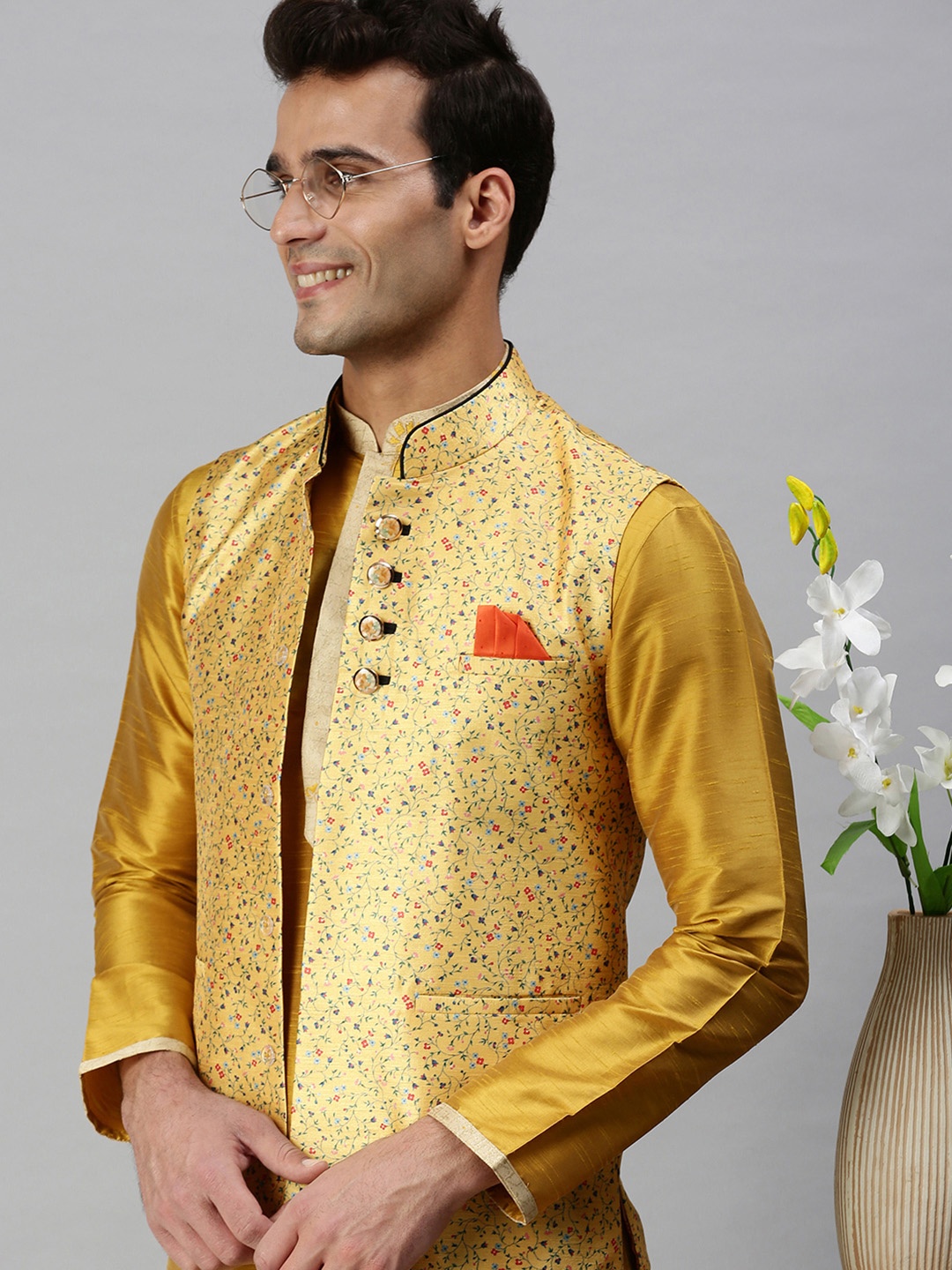 

SHOWOFF Men Yellow & Blue Printed Woven Nehru Jacket