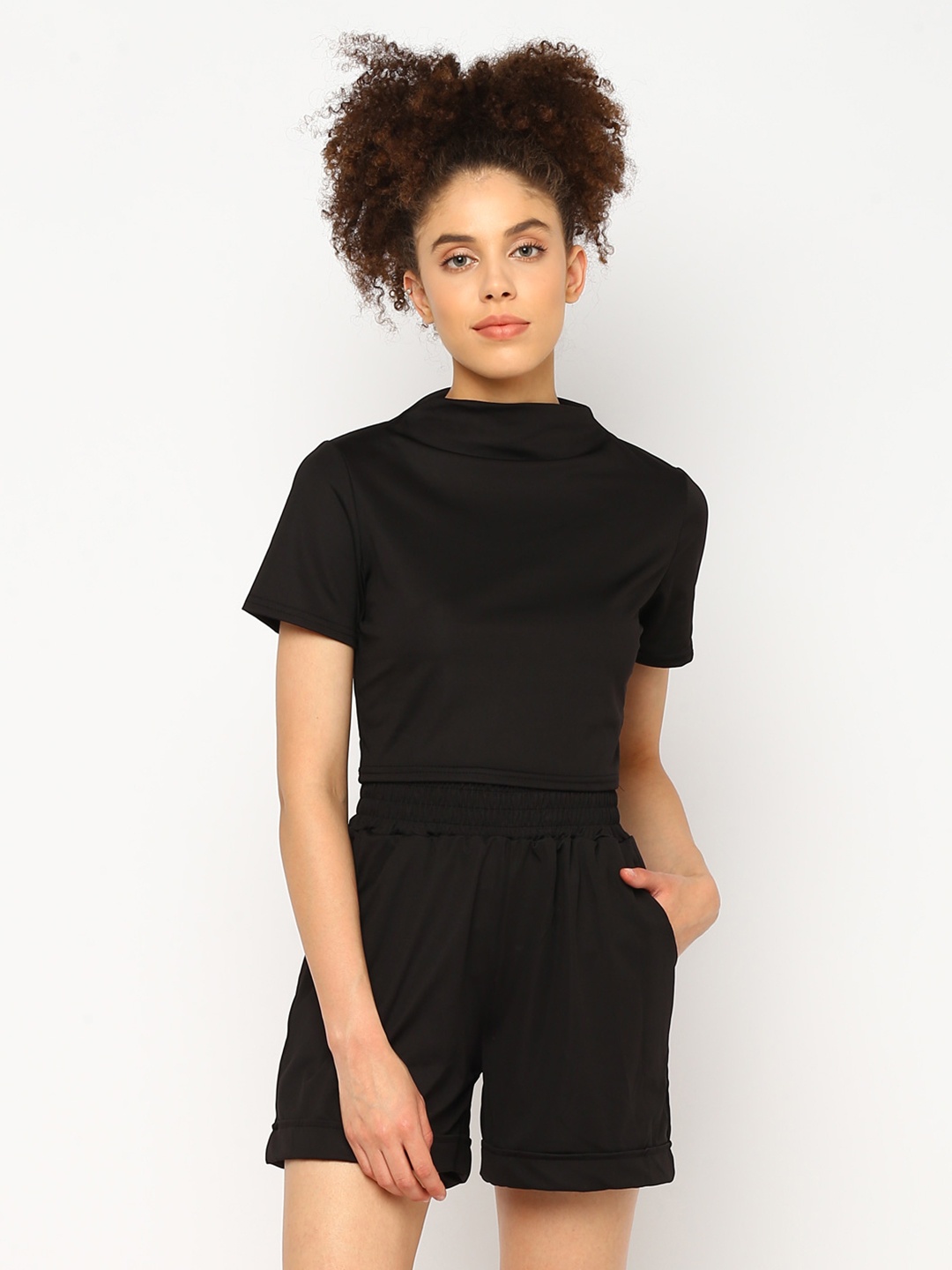 

JerfSports Women Black Solid T-shirt & Shorts Sets