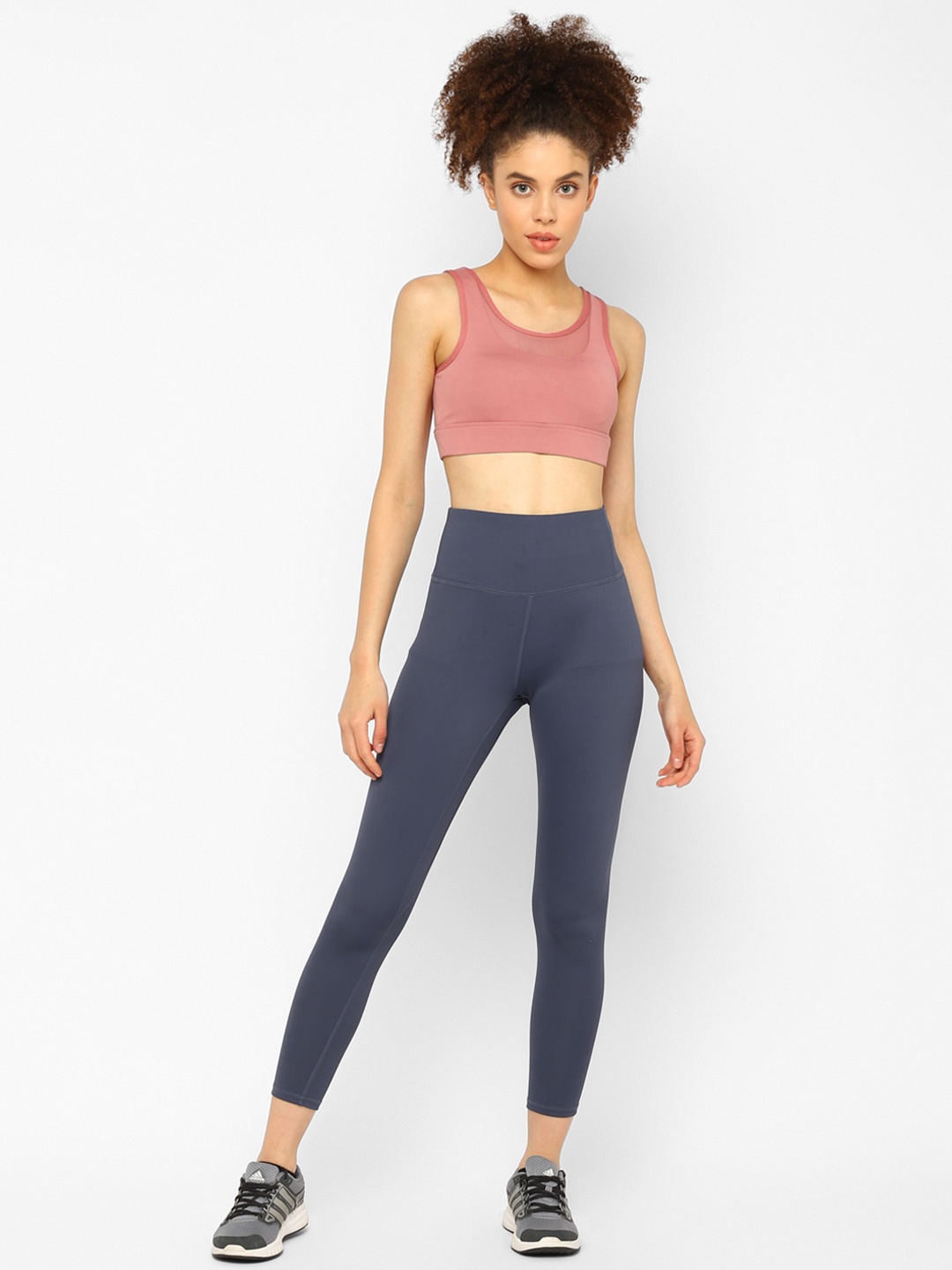 

JerfSports Women Pink & Navy Blue Solid Sports Bra & Tights Set