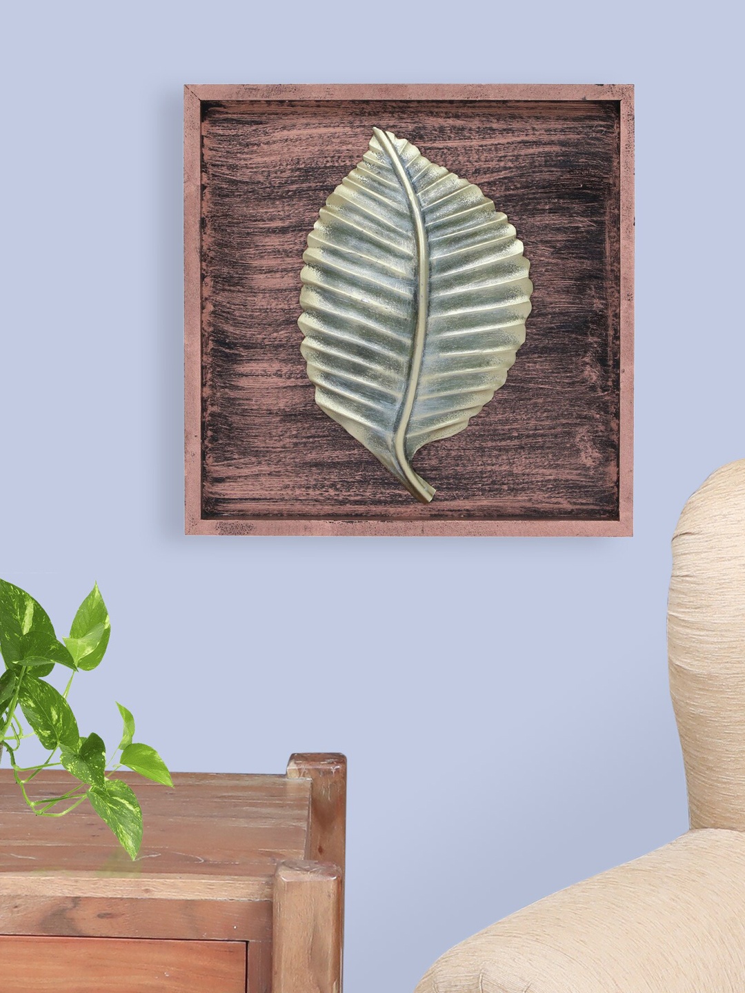 

vedas Metallic-Toned & Brown W-Alize Wall Decor
