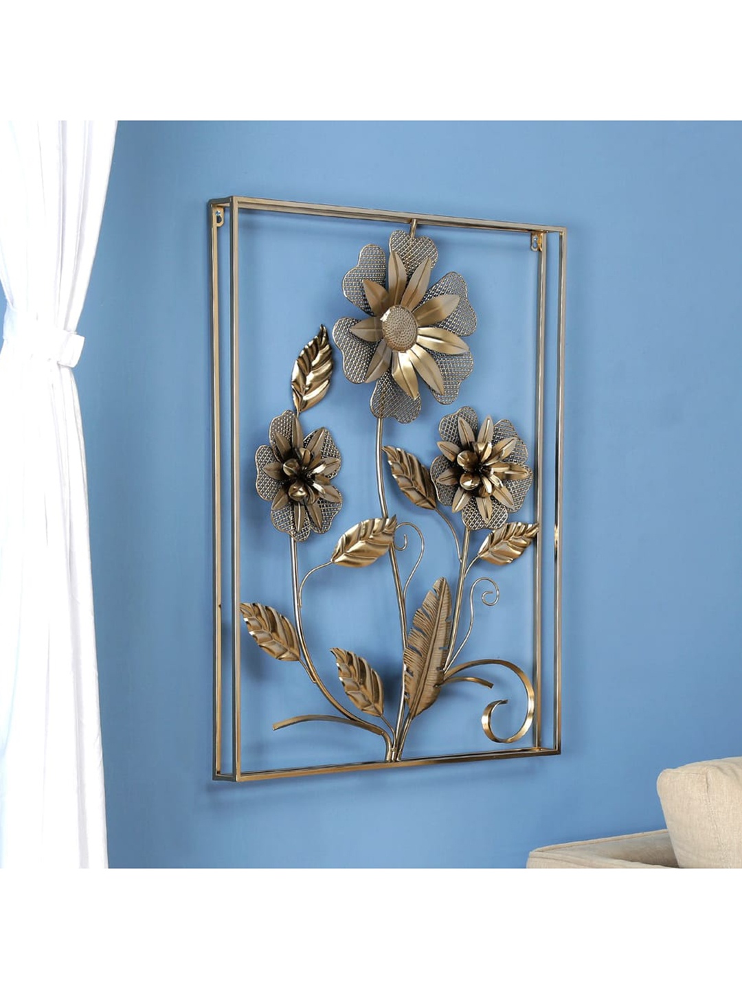 

vedas Metallic-Toned W-Kana Wall Decor