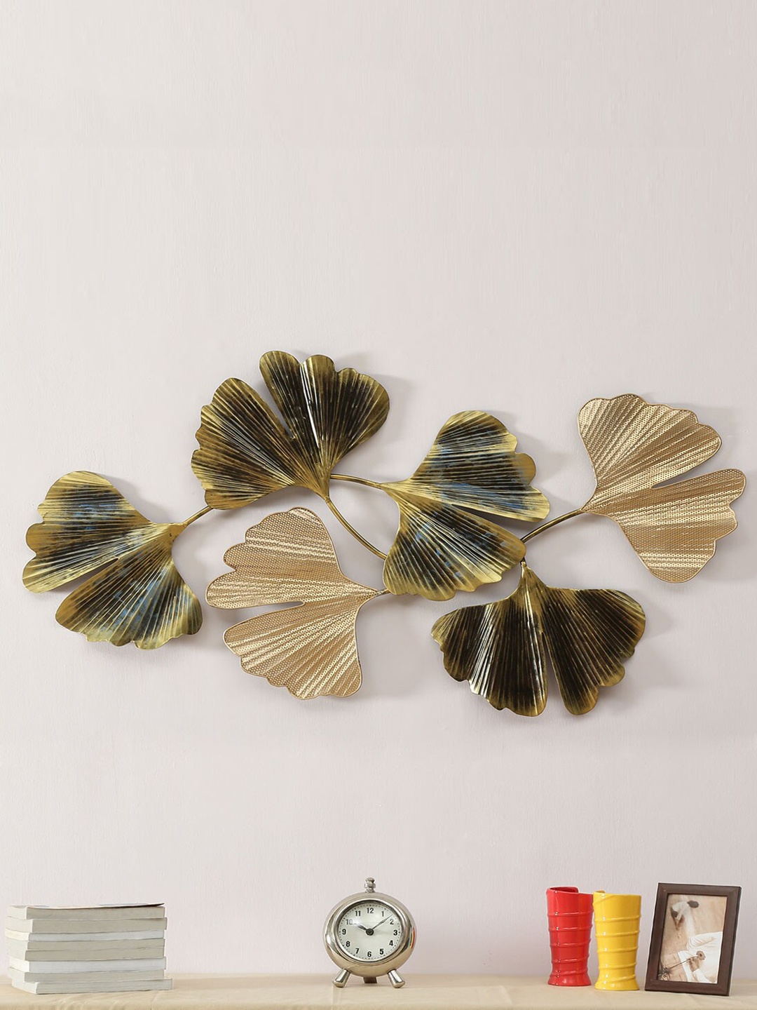 

vedas Metallic-Toned Textured Neelam Wall Decor
