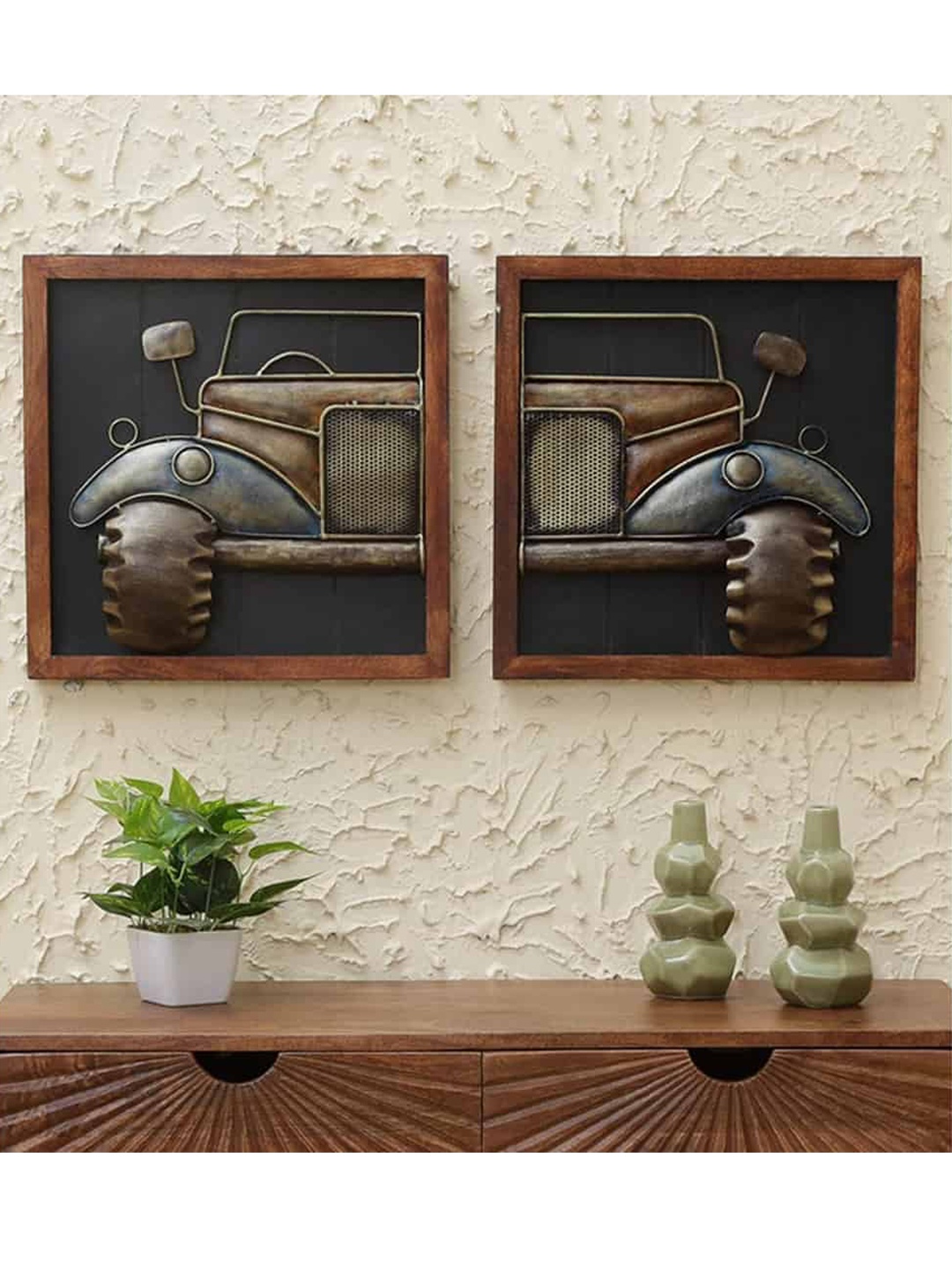 

vedas Metallic-Toned Set Of 1 Metallic W-Double Frame Vintage Jeep Car Wall Decor