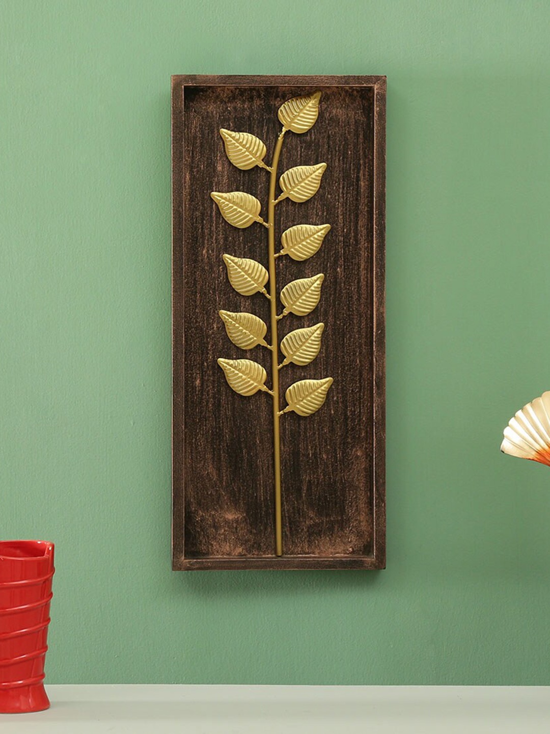 

vedas Metallic-Toned Textured Titan Leaf Wall Decor