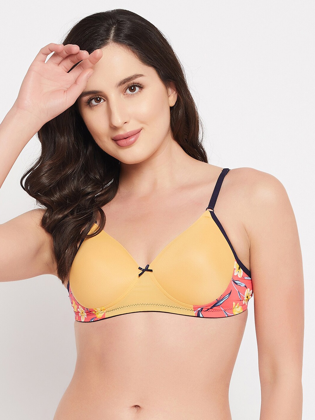 

Clovia Yellow & Pink Floral Printed Lightly Padded Full Coverage T-shirt Bra