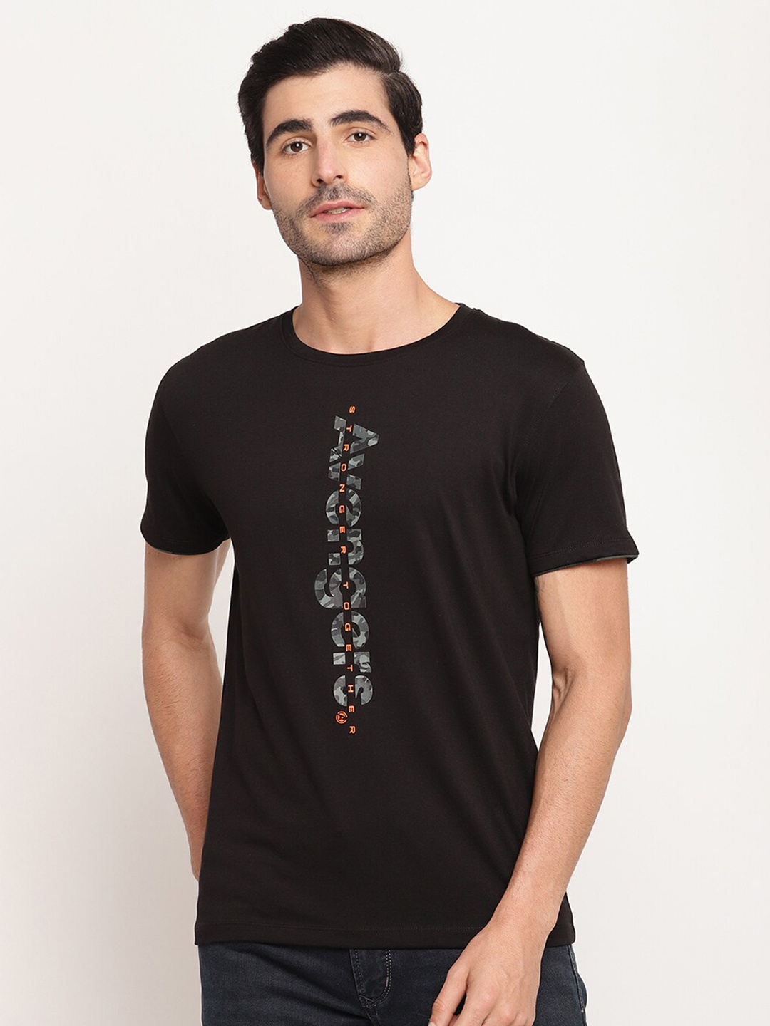 

Octave Men Black & Grey Avengers Printed Round Neck T-shirt