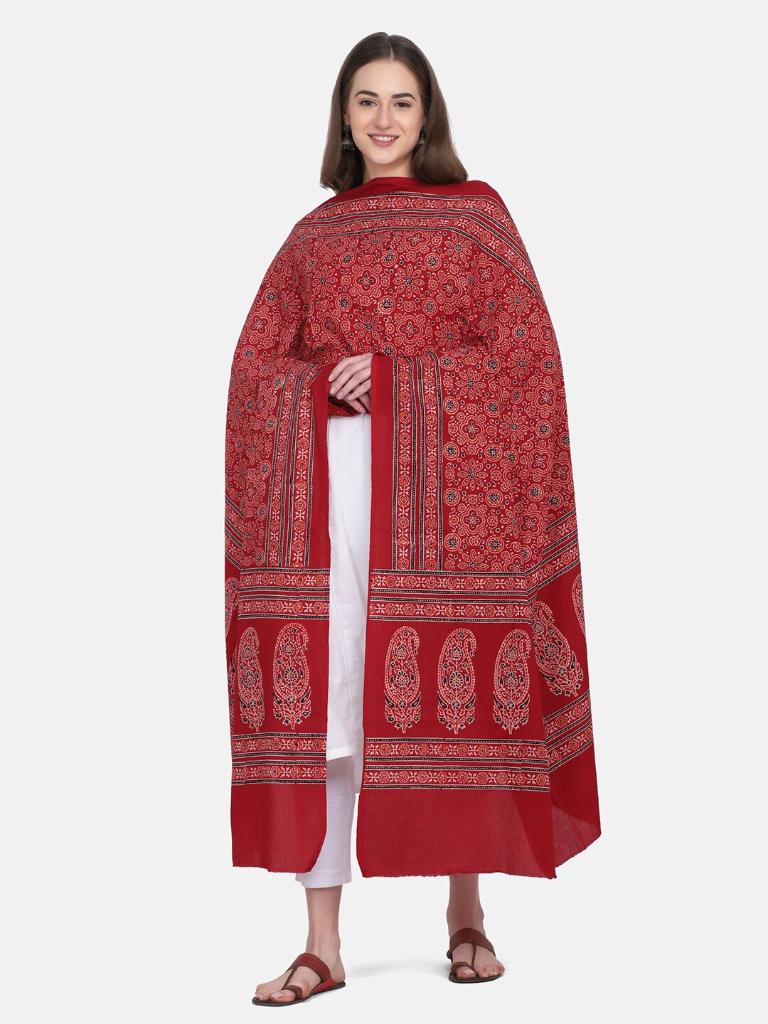 

THE WEAVE TRAVELLER Red & Blue Ethnic Motifs Printed Pure Cotton Block Print Dupatta