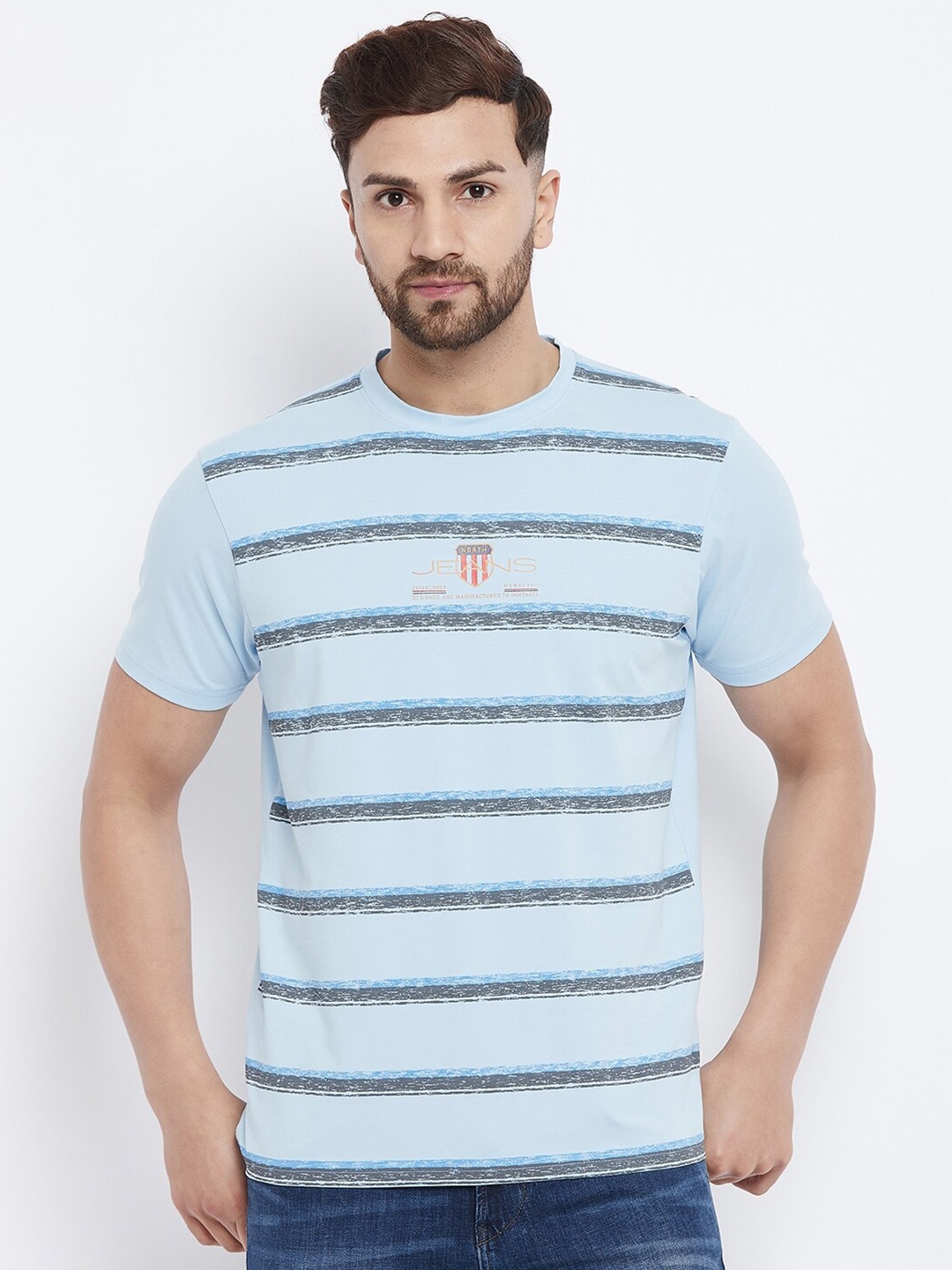 

98 Degree North Men Blue Striped T-shirt