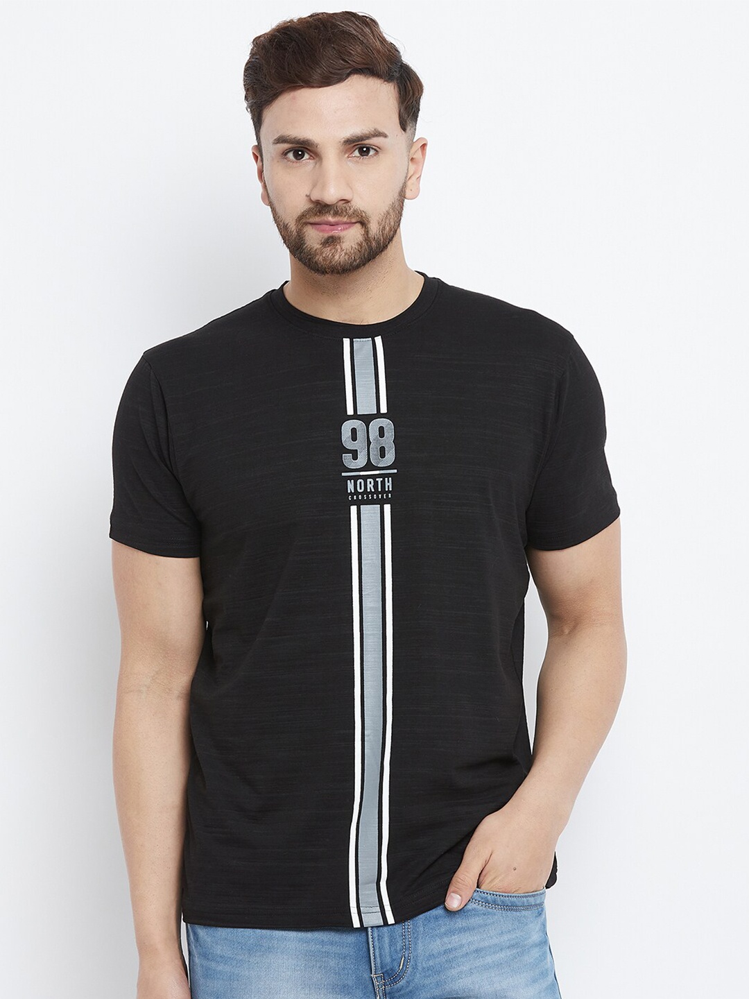 

98 Degree North Men Black Striped T-shirt