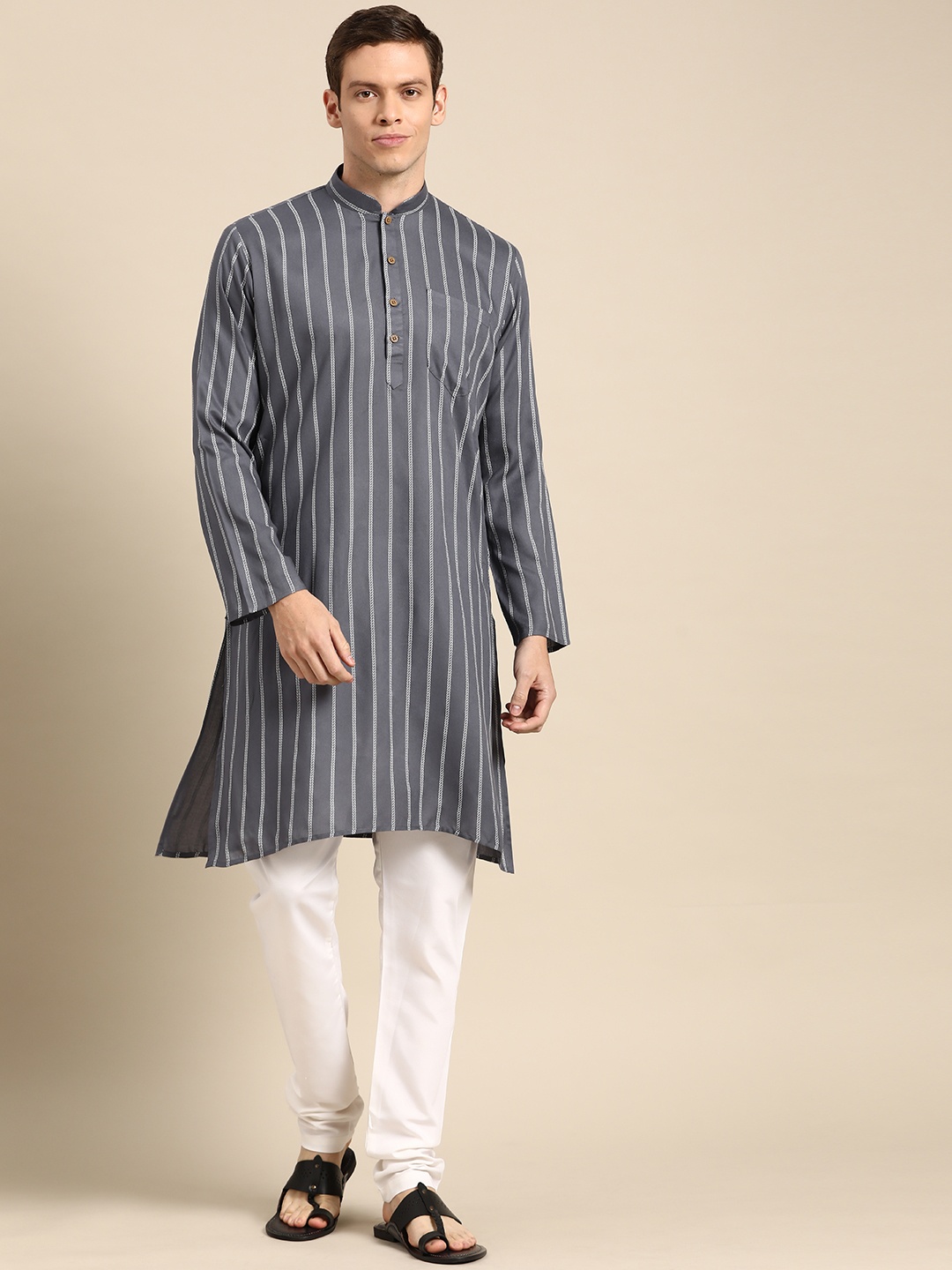 

RAJUBHAI HARGOVINDAS Men Grey & White Striped Pure Cotton Kurta