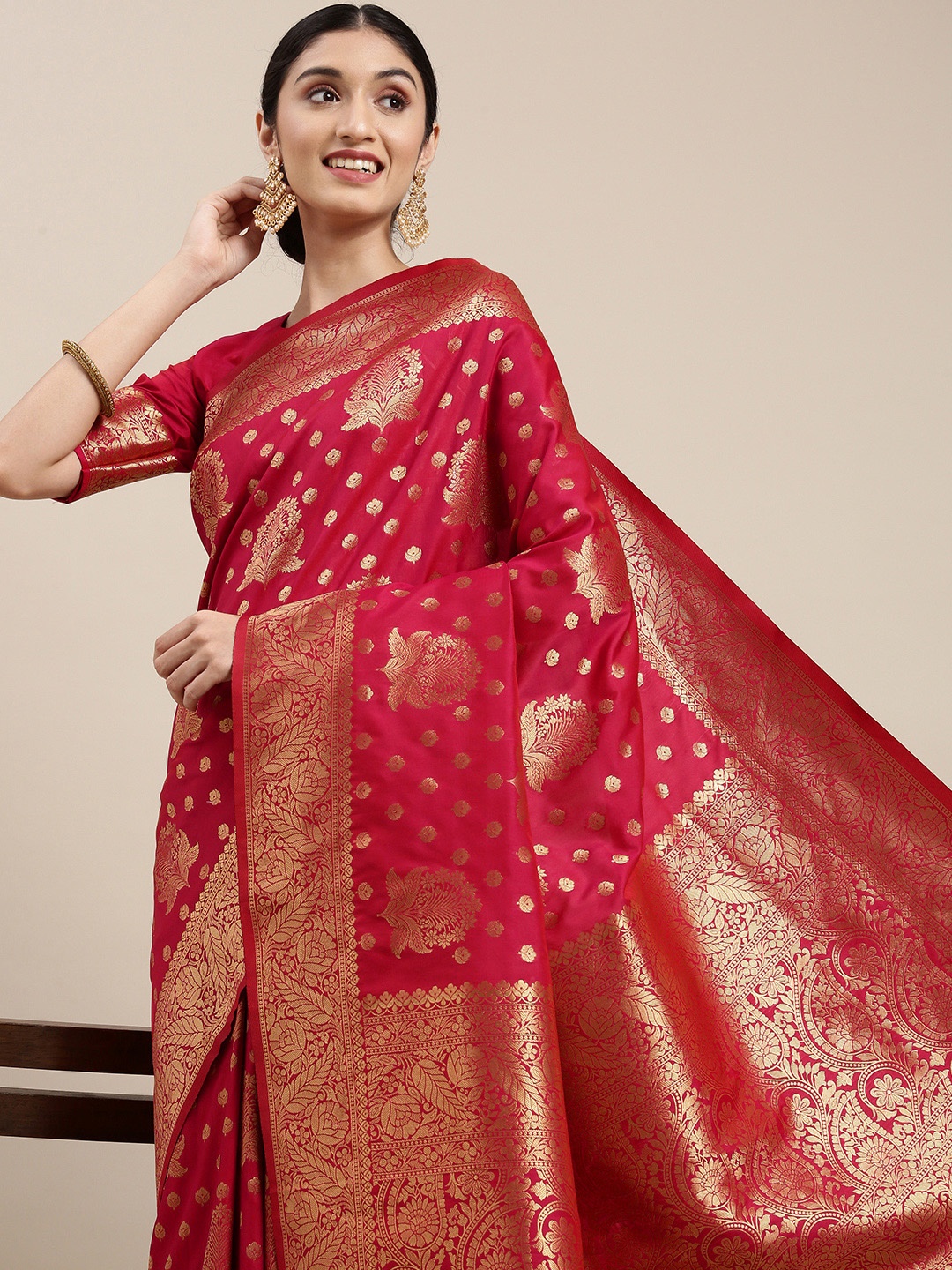 

Mitera Red & Golden Ethnic Design Silk Blend Kanjeevaram Saree