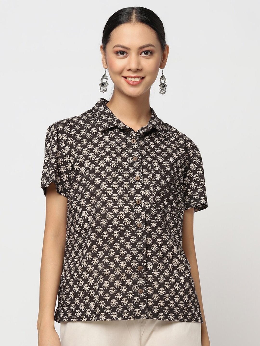 

Fabindia Women Black Printed Cotton Regular Fit Casual Shirt