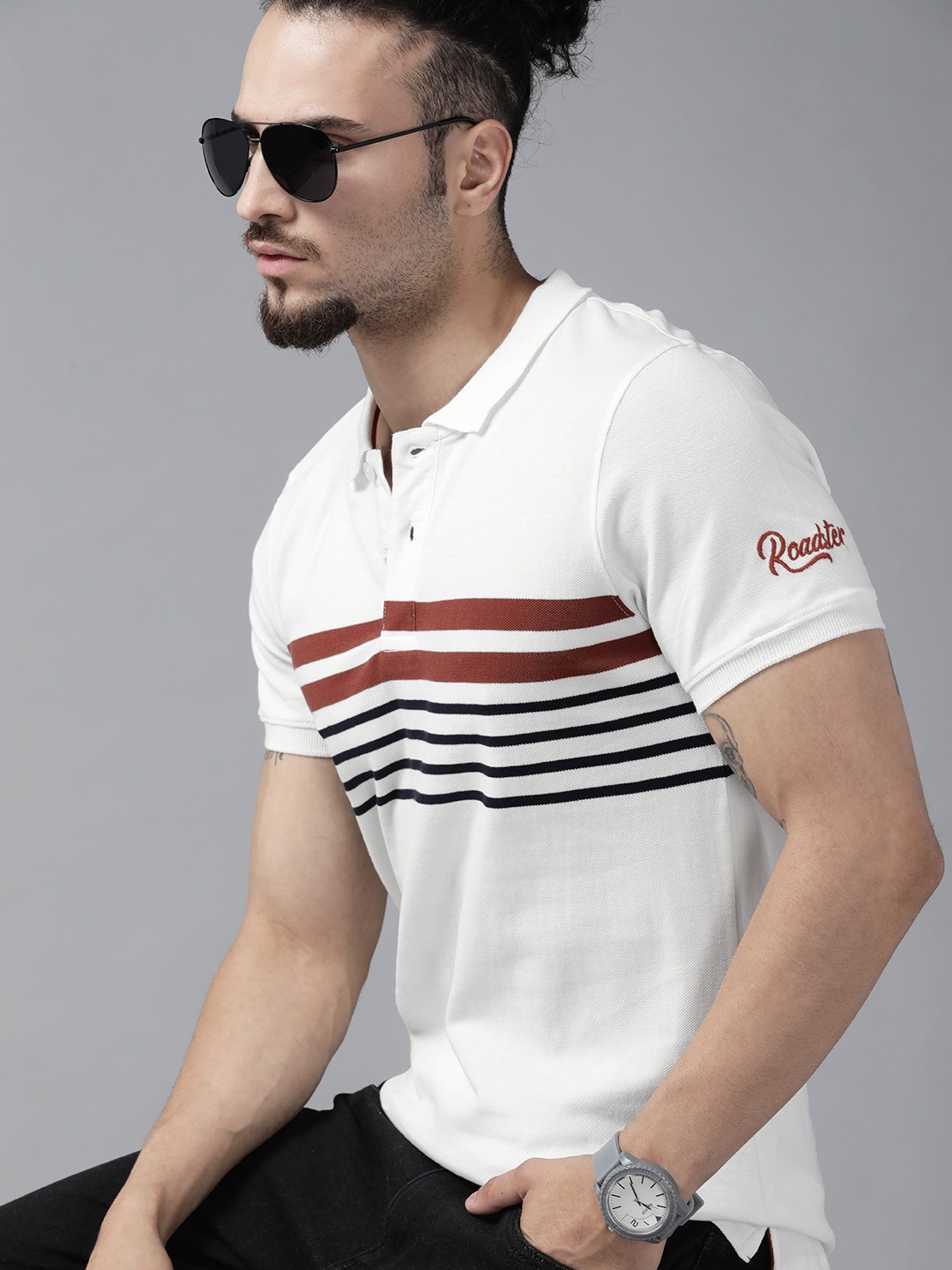 

Roadster Men White & Navy Blue Striped Polo Collar Pure Cotton T-shirt