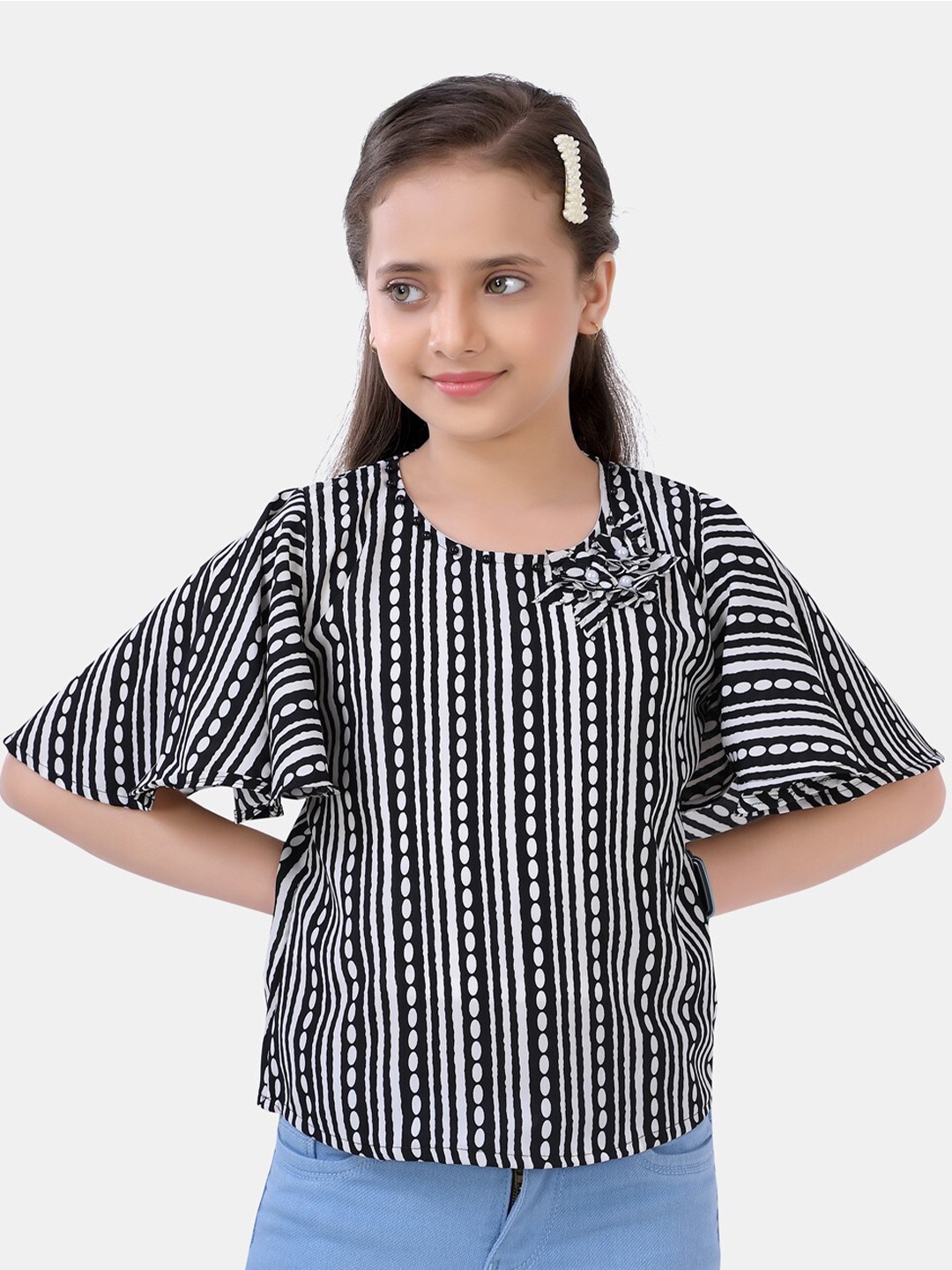 

POPLINS Black & White Geometric Regular Fit Print Top