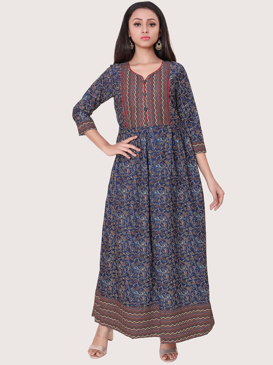 

ZRI Women Blue Printed Thread Work Floral Anarkali Kurta