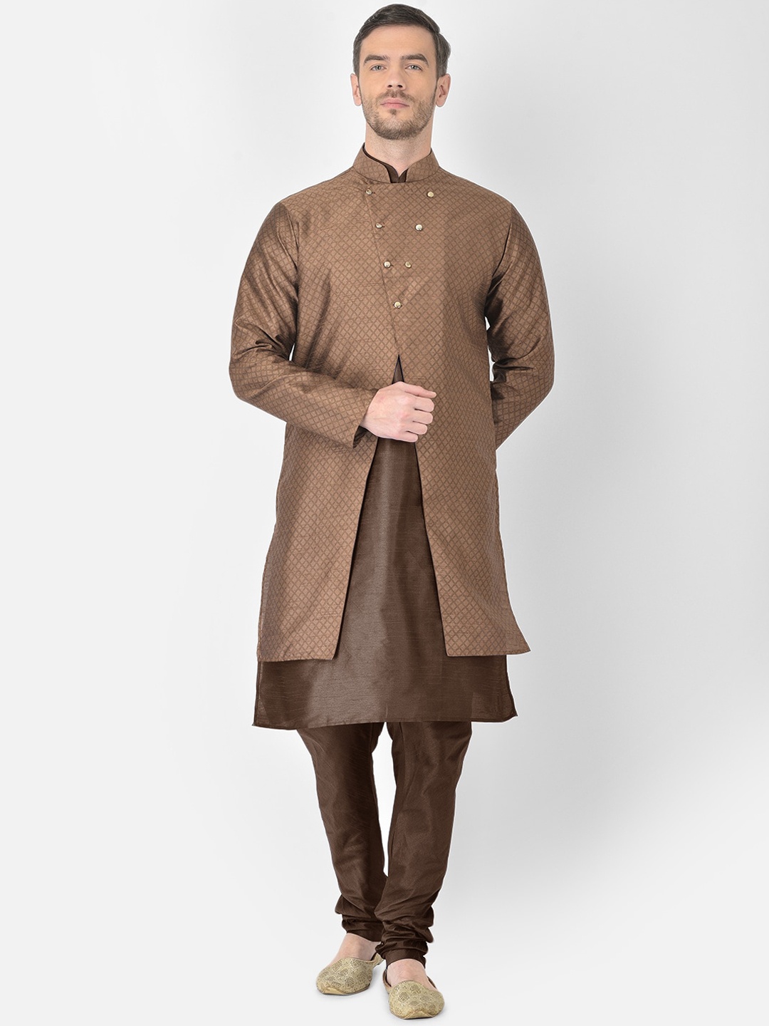 

SG RAJASAHAB Men Brown Raw Silk Kurta with Pyjamas & Jacket