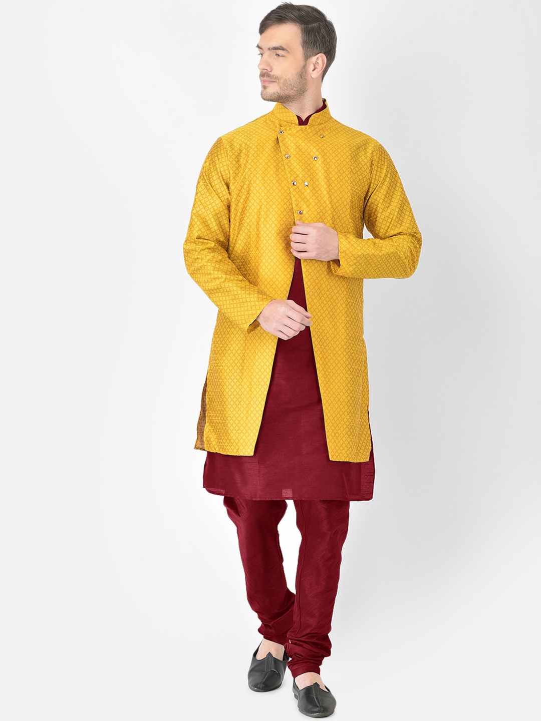 

SG RAJASAHAB Men Maroon & Yellow Raw Silk Kurta with Churidar & Jacket