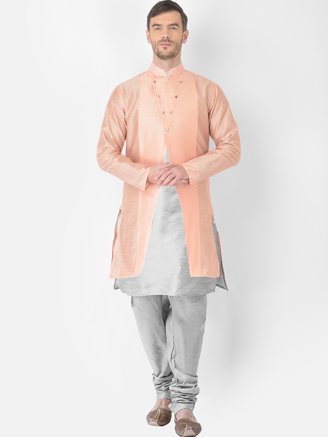 

SG RAJASAHAB Men Silver-Toned Empire Raw Silk Kurta with Churidar With Jacket