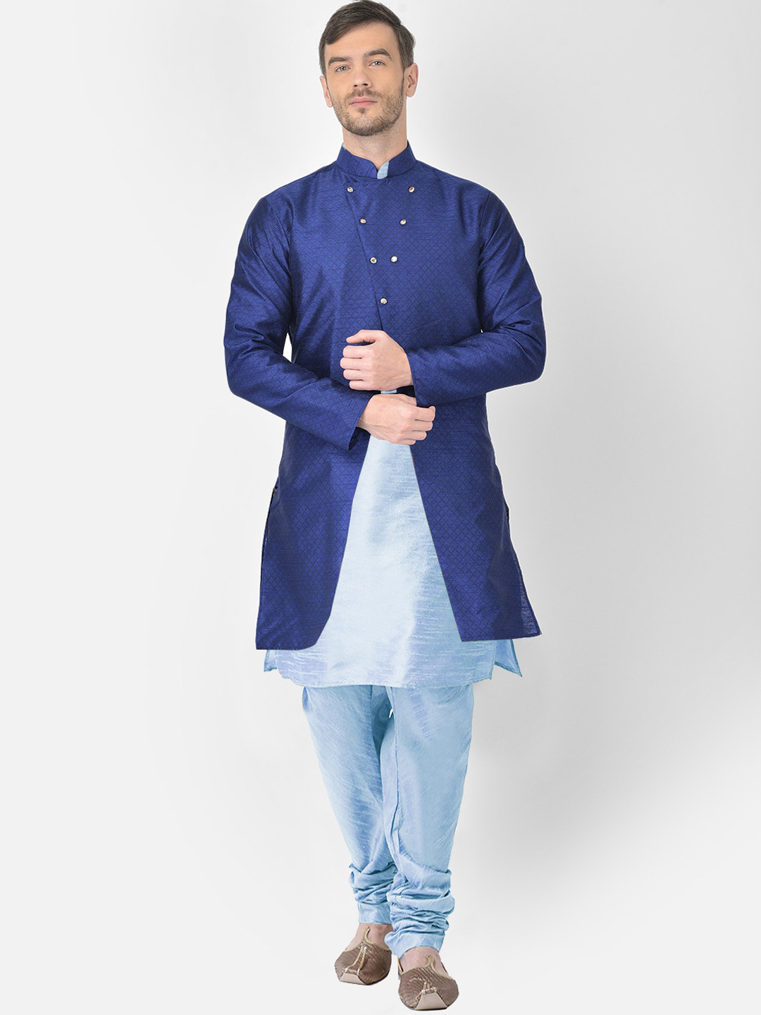 

SG RAJASAHAB Men Turquoise Blue Raw Silk Kurta Pyjamas with Jacket