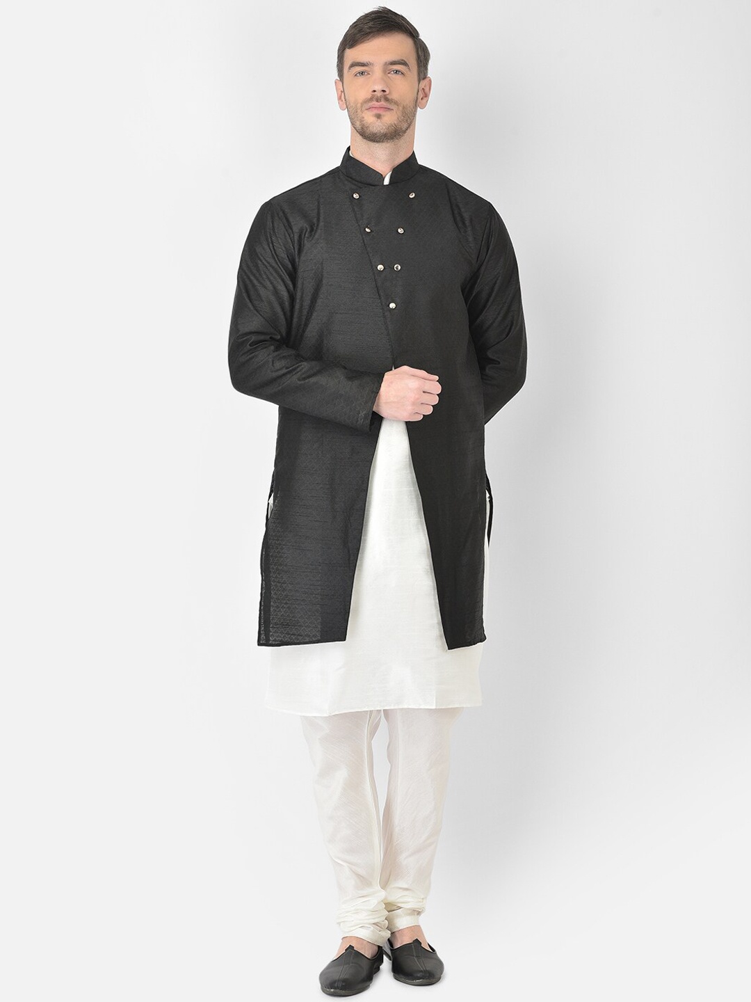 

SG RAJASAHAB Men Cream-Coloured Raw Silk Kurta with Churidar With Jacket