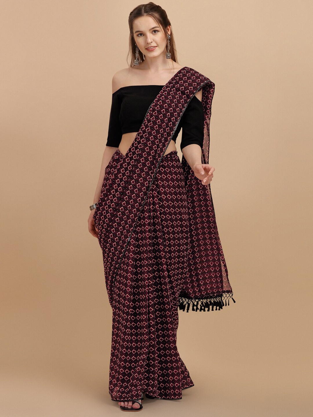 

Sangria Maroon Geometric Printed Saree