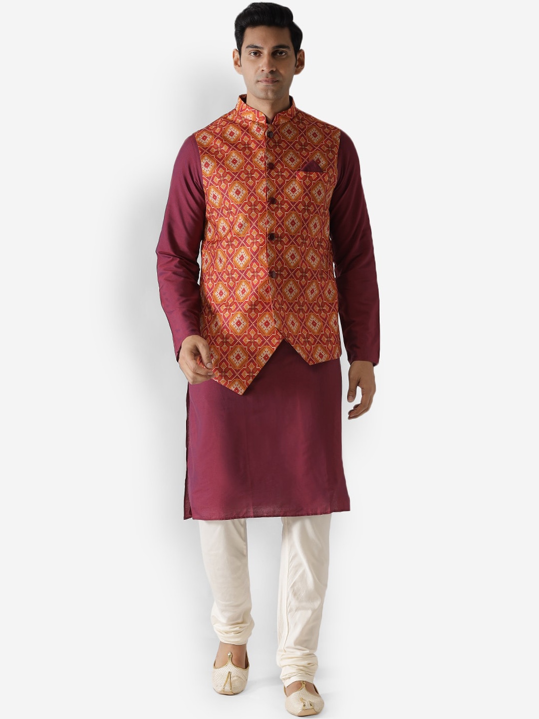 

KISAH Men Red & Cream-Coloured Kurta With Pyjamas & Nehru Jacket