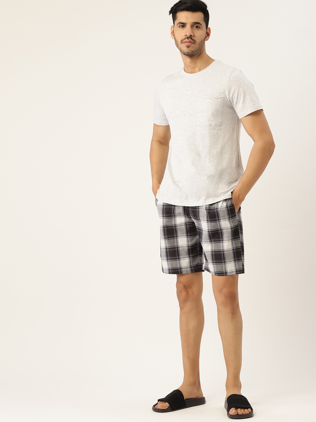 

ETC Men Black & White Checked Lounge Shorts