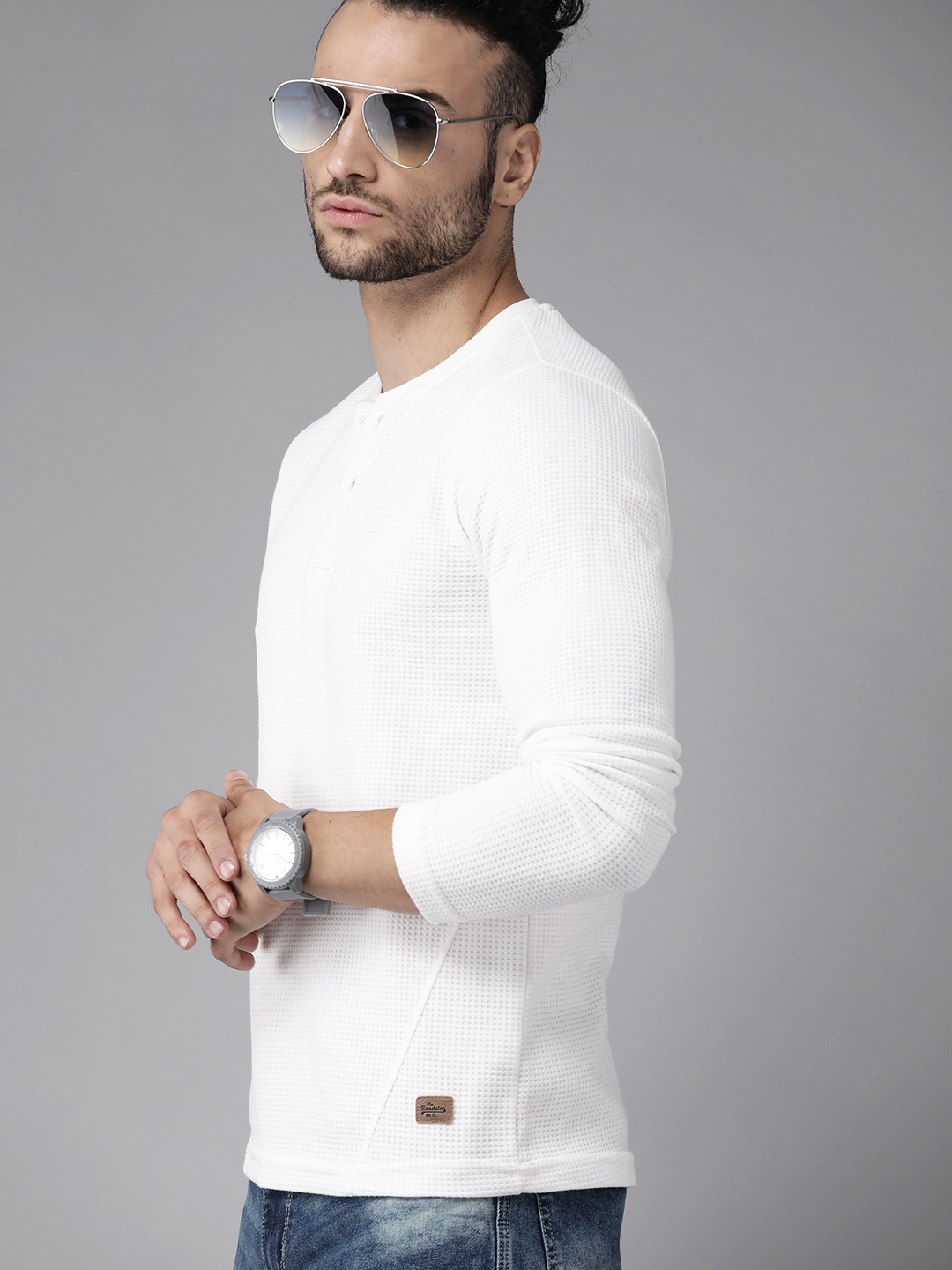 

Roadster Men White Henley Neck T-shirt