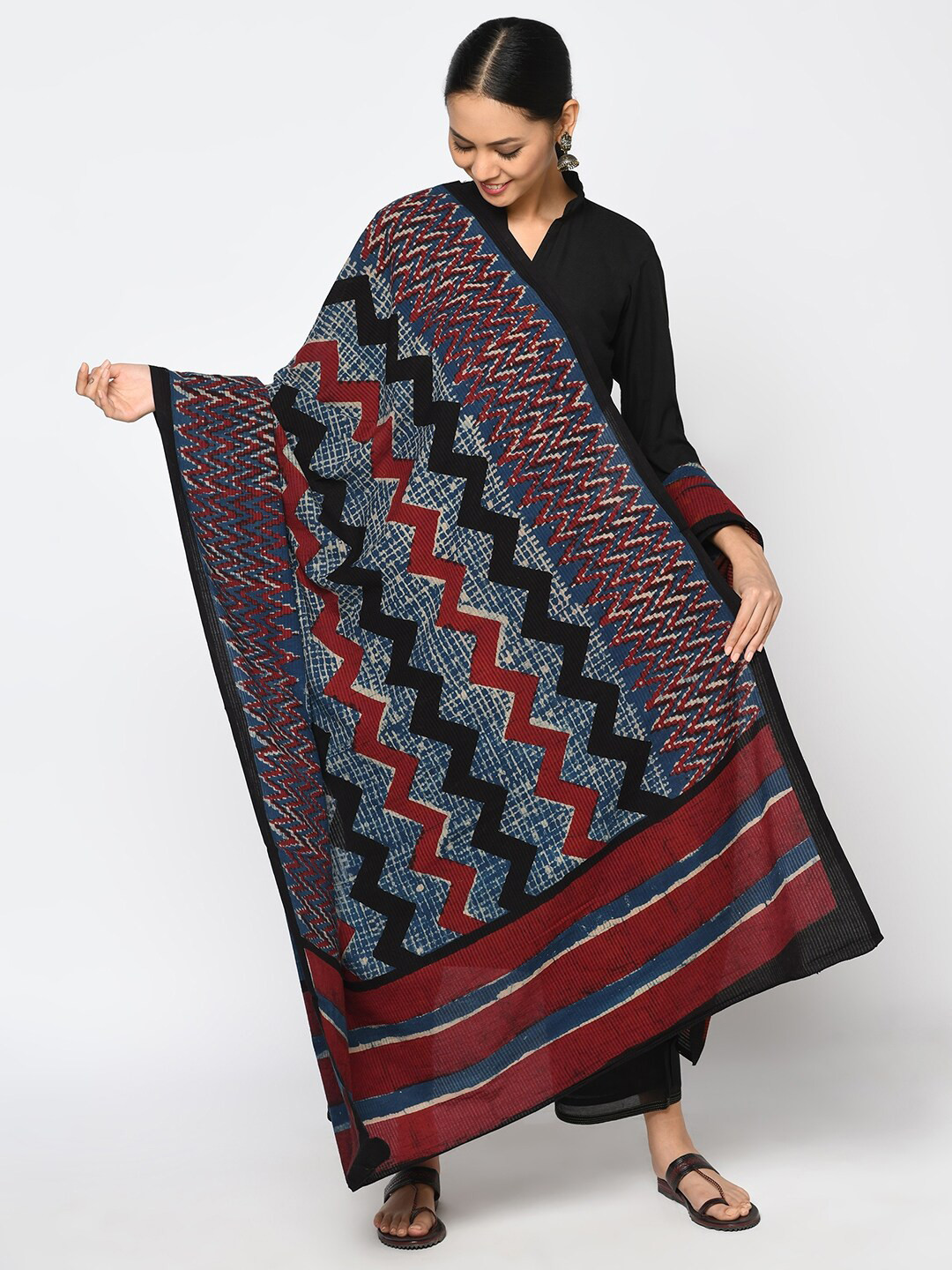 

Fabindia Blue & Red Printed Striped Geometric Pure Cotton Dupatta
