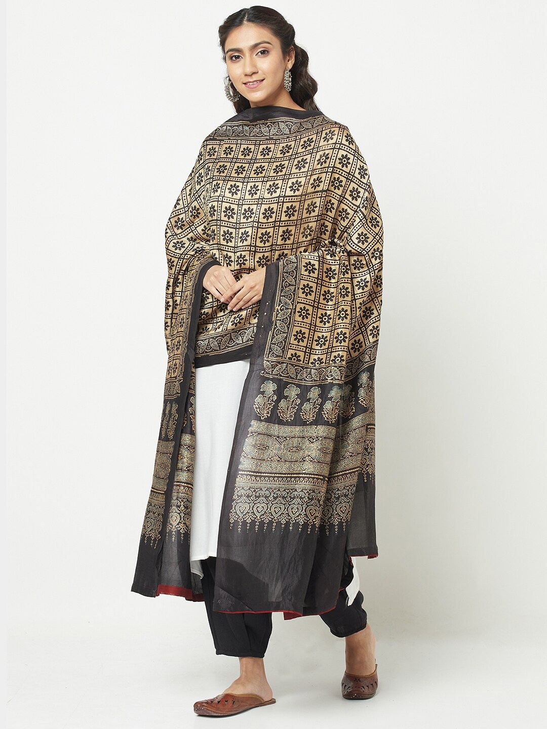 

Fabindia Women Black & Beige Ethnic Motifs Printed Pure Silk Dupatta