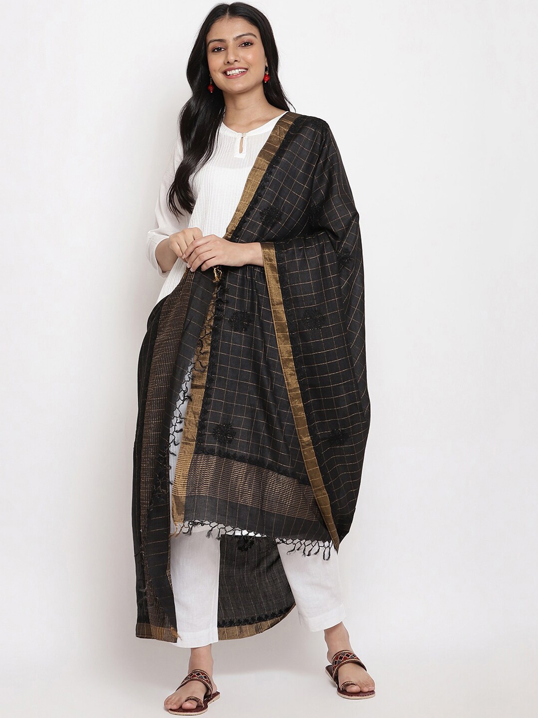 

Fabindia Women Black & Gold-Toned Checked Dupatta