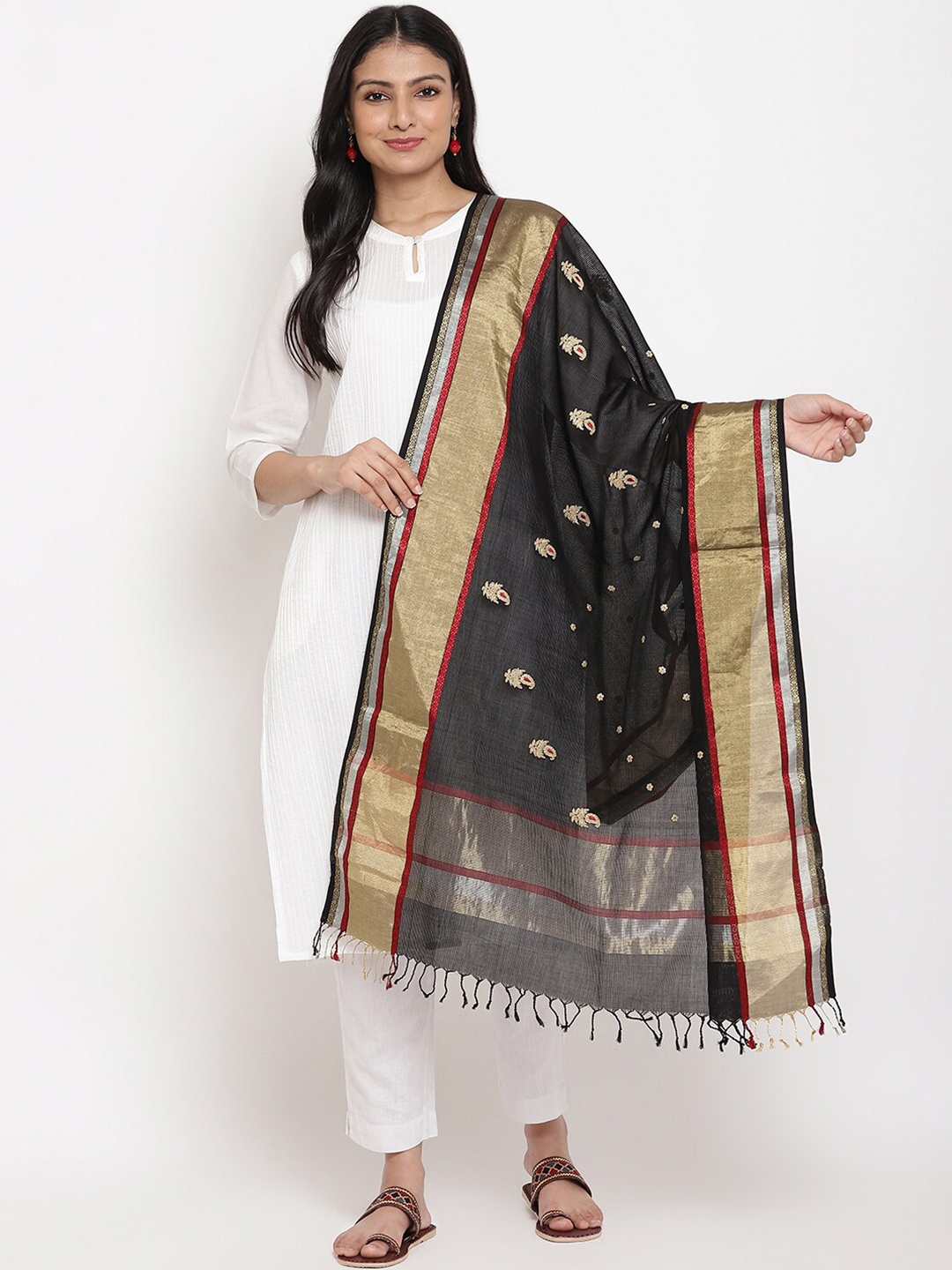 

Fabindia Women Black & Gold-Toned Embroidered Cotton Silk Dupatta