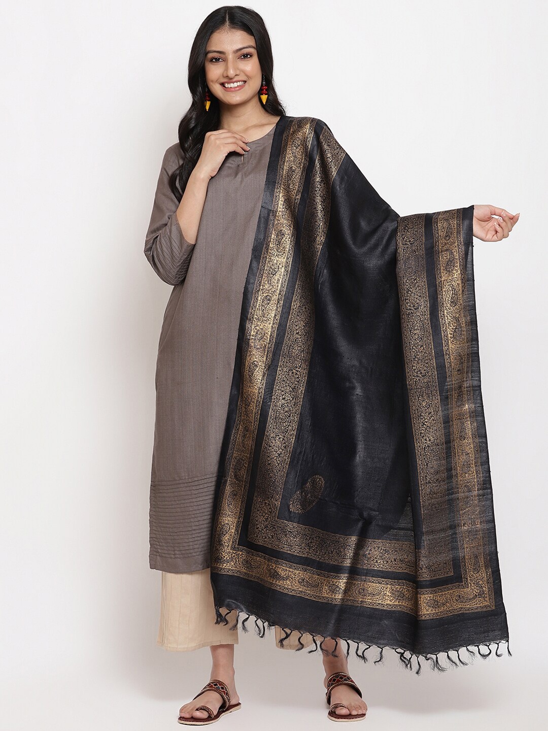 

Fabindia Black And Gold-Toned Ethnic Motifs Woven Design Pure Silk Dupatta
