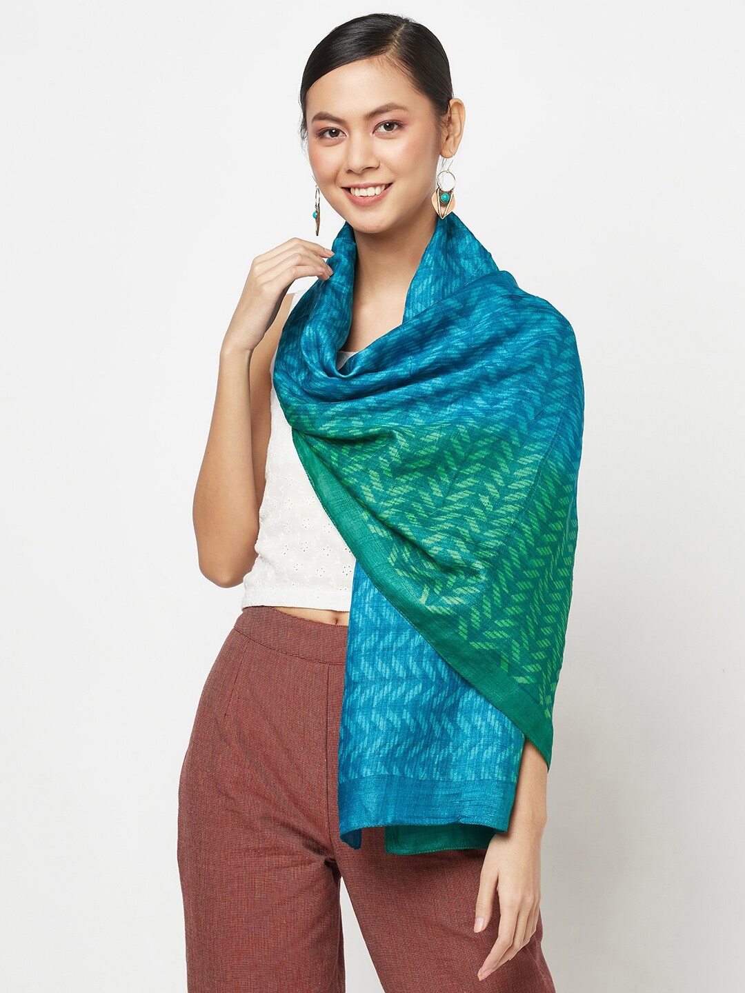 

Fabindia Women Blue & Green Abstract Printed Silk Stoles