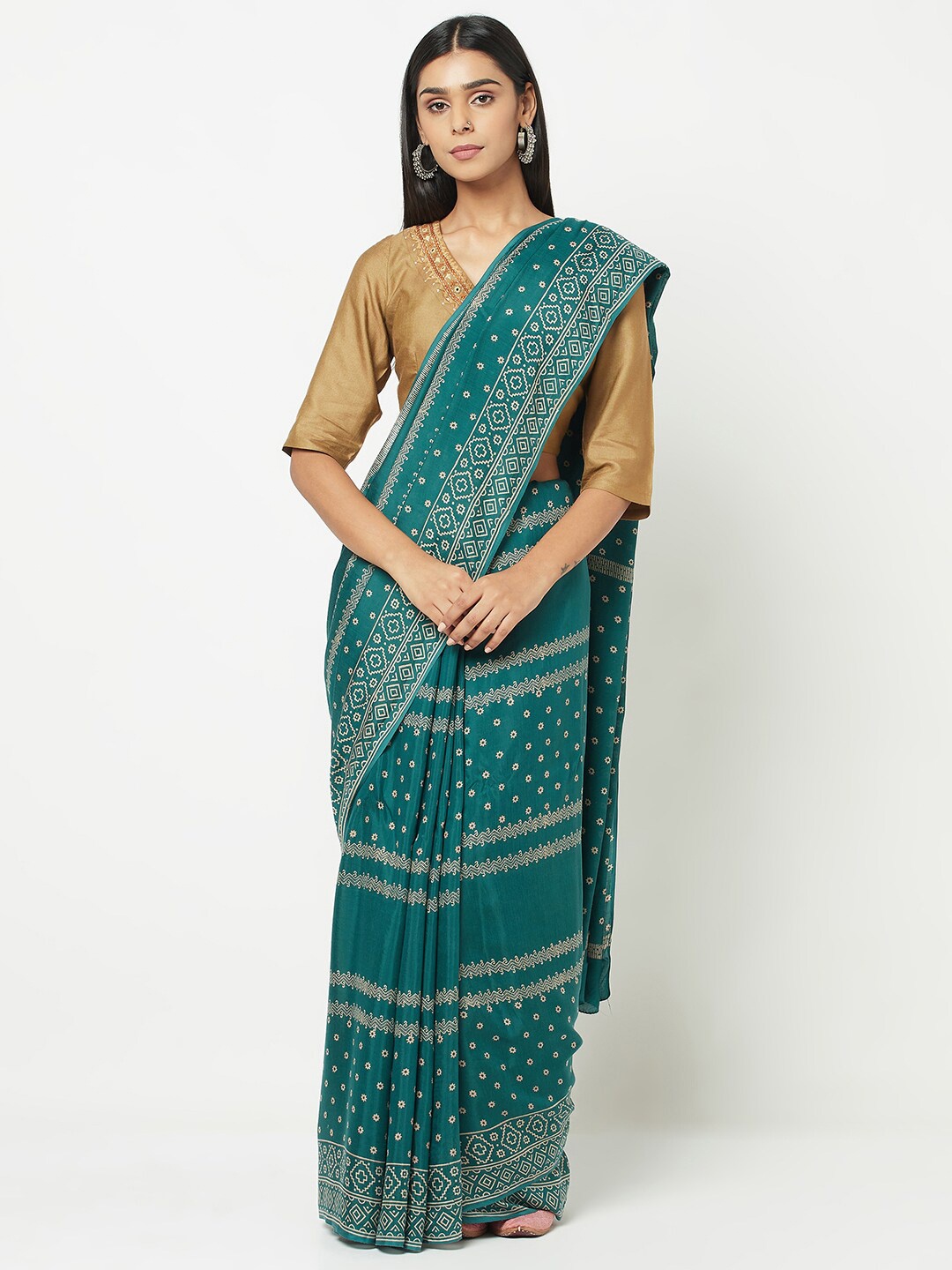 

Fabindia Green & White Floral Block Print Saree