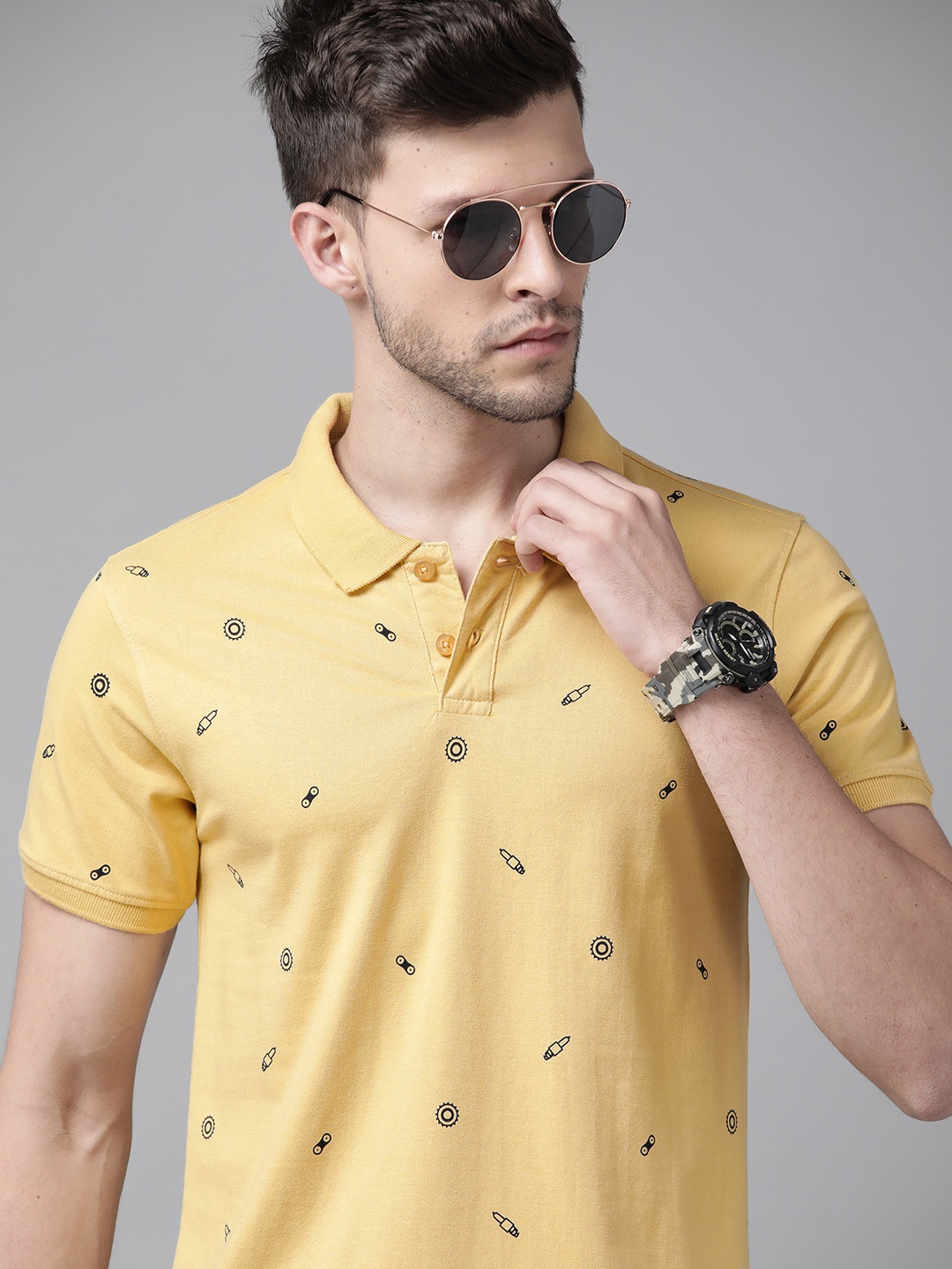 

Roadster Men Yellow & Navy Blue Printed Polo Collar T-shirt