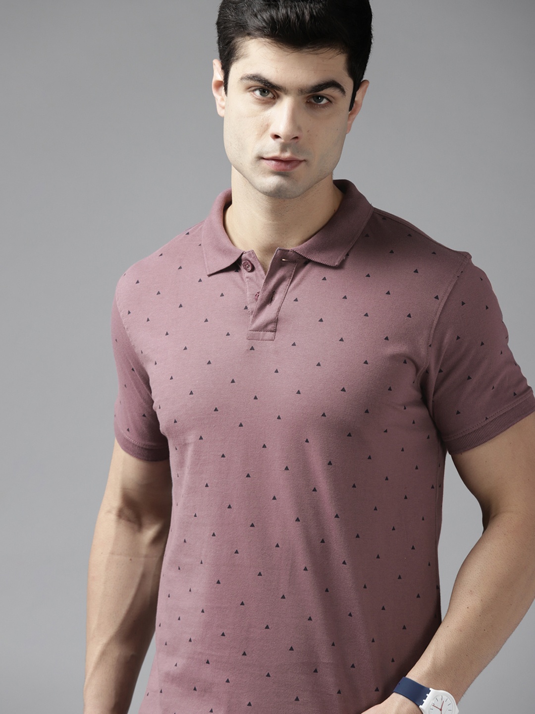

Roadster Men Mauve & Black Printed Polo Collar Pure Cotton T-shirt