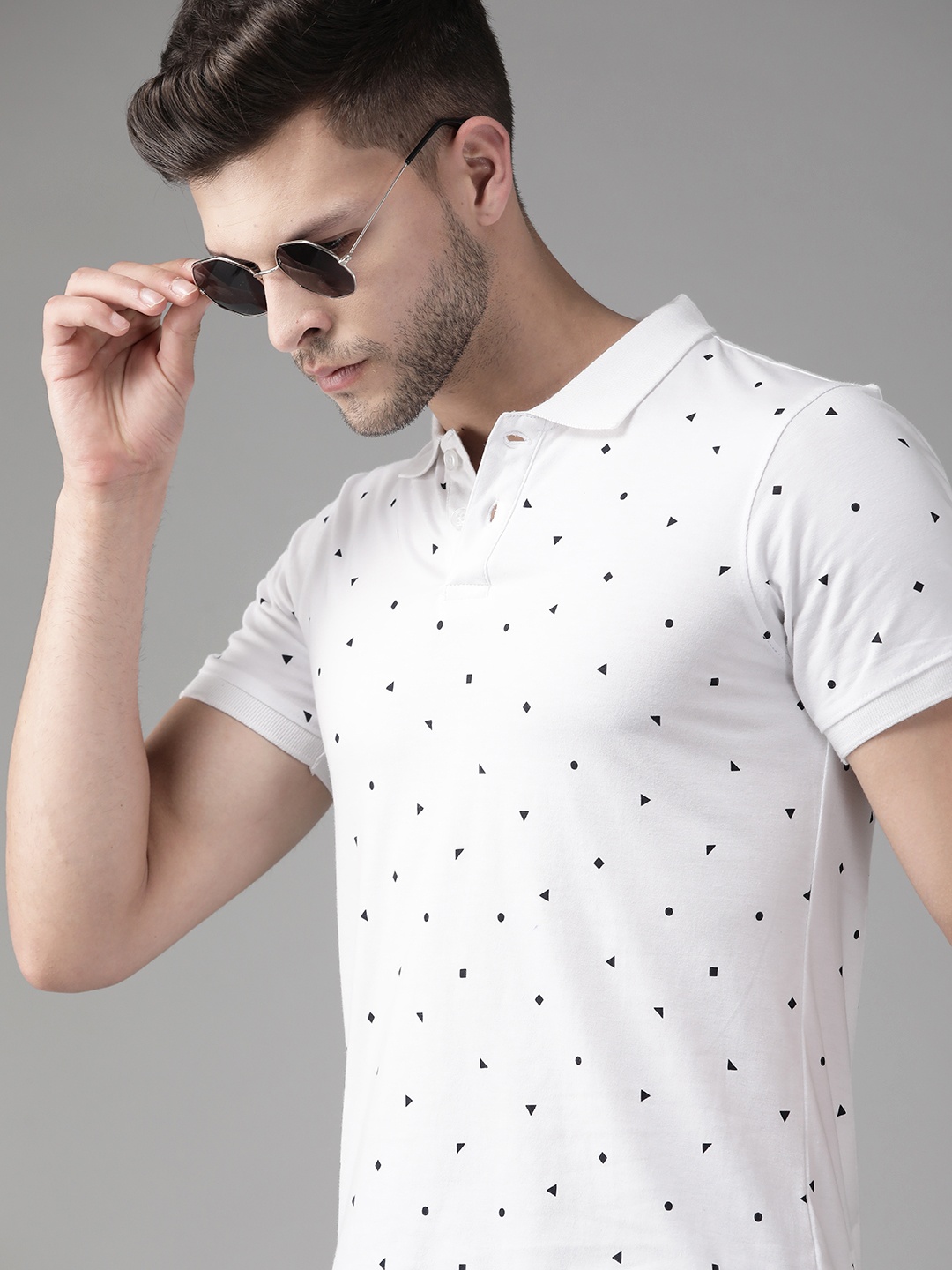 

Roadster Men White & Black Printed Polo Collar Pure Cotton T-shirt