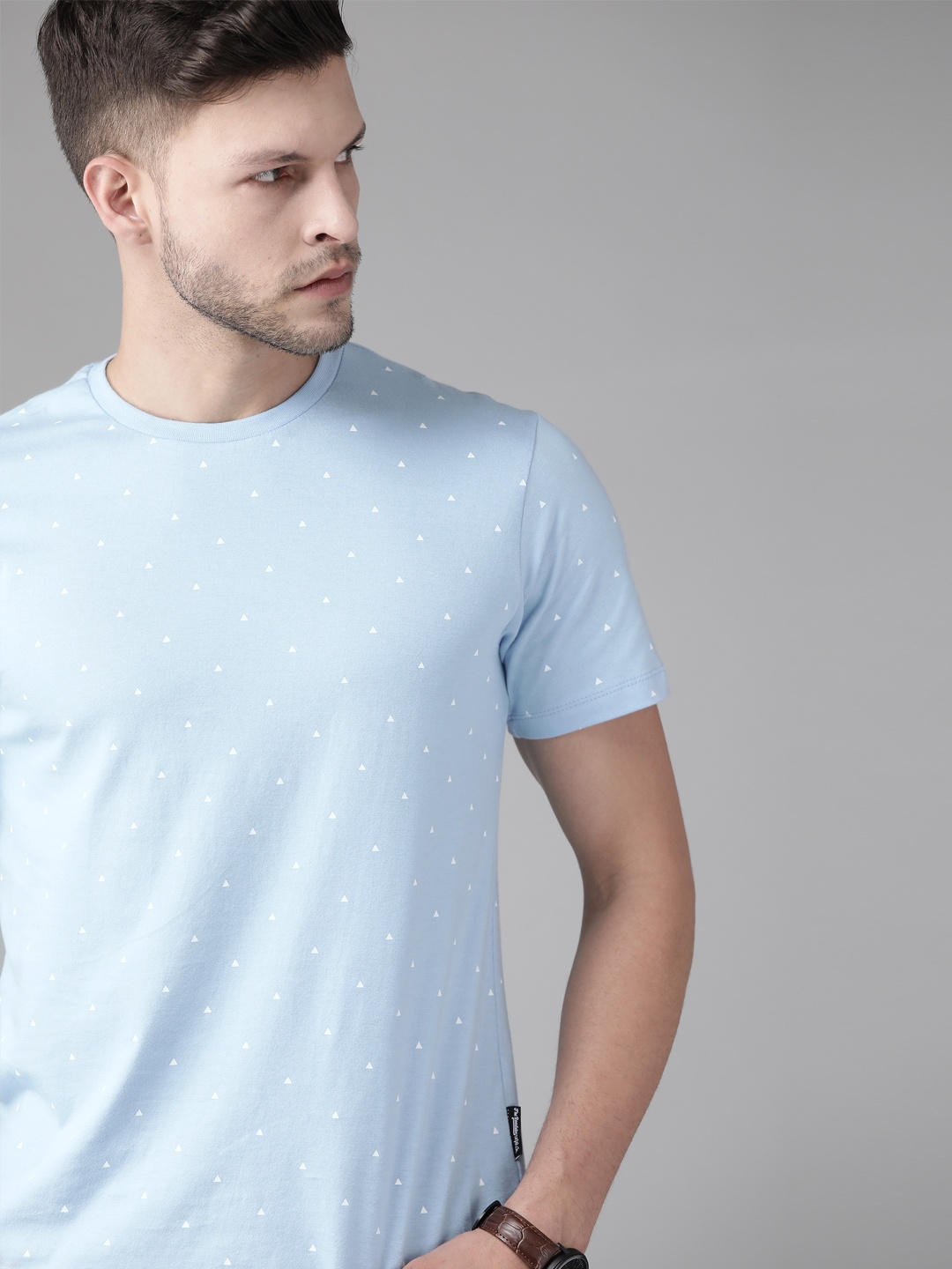 

Roadster Men Blue & White Printed T-shirt