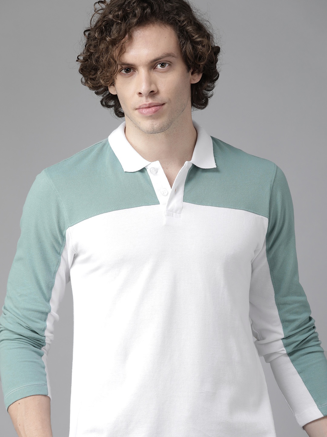 

Roadster Men White & Blue Colourblocked Pure Cotton Polo Collar T-shirt